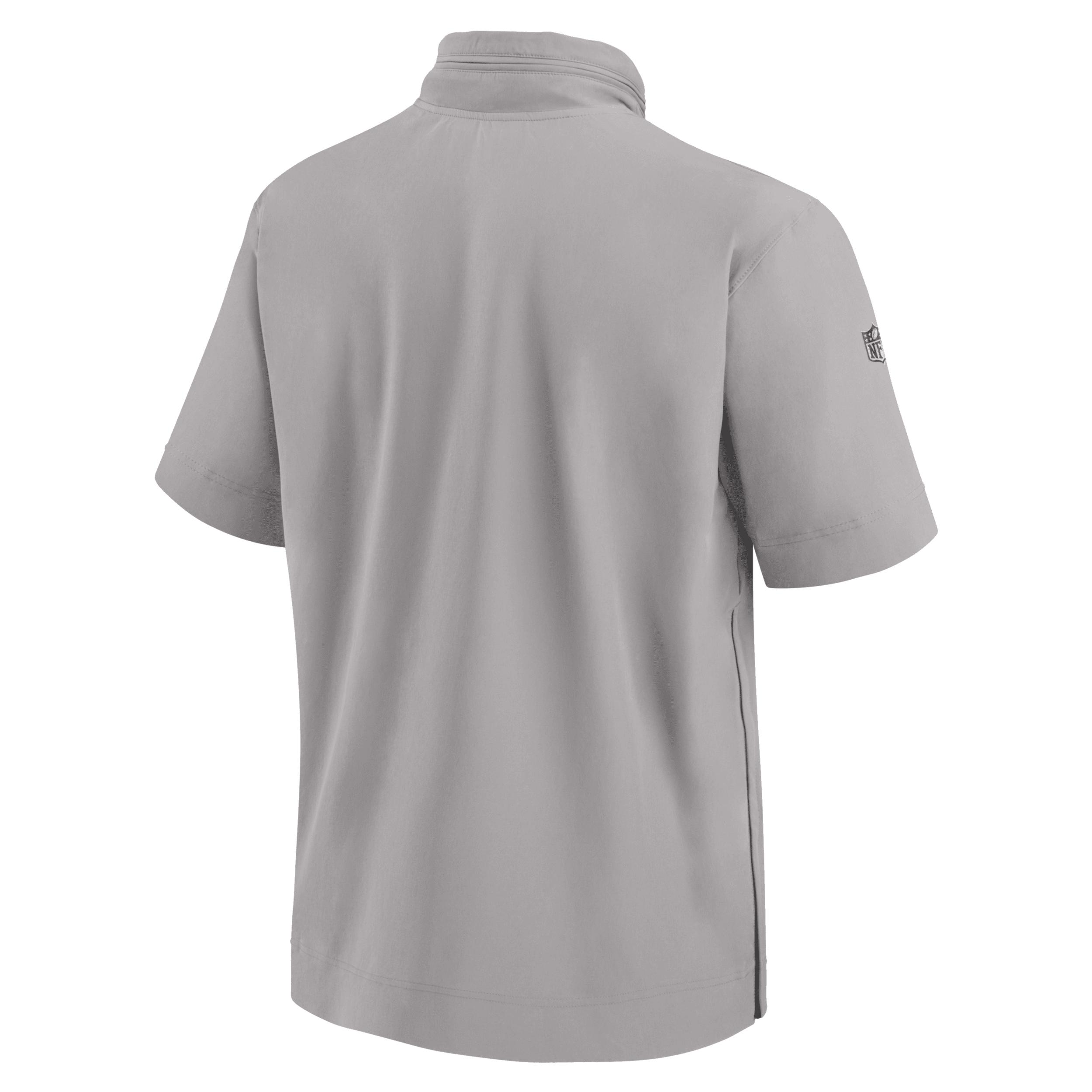 Philadelphia Eagles Sideline Coach Nike Men's NFL 1/2-Zip Short-Sleeve Hooded Jacket Product Image