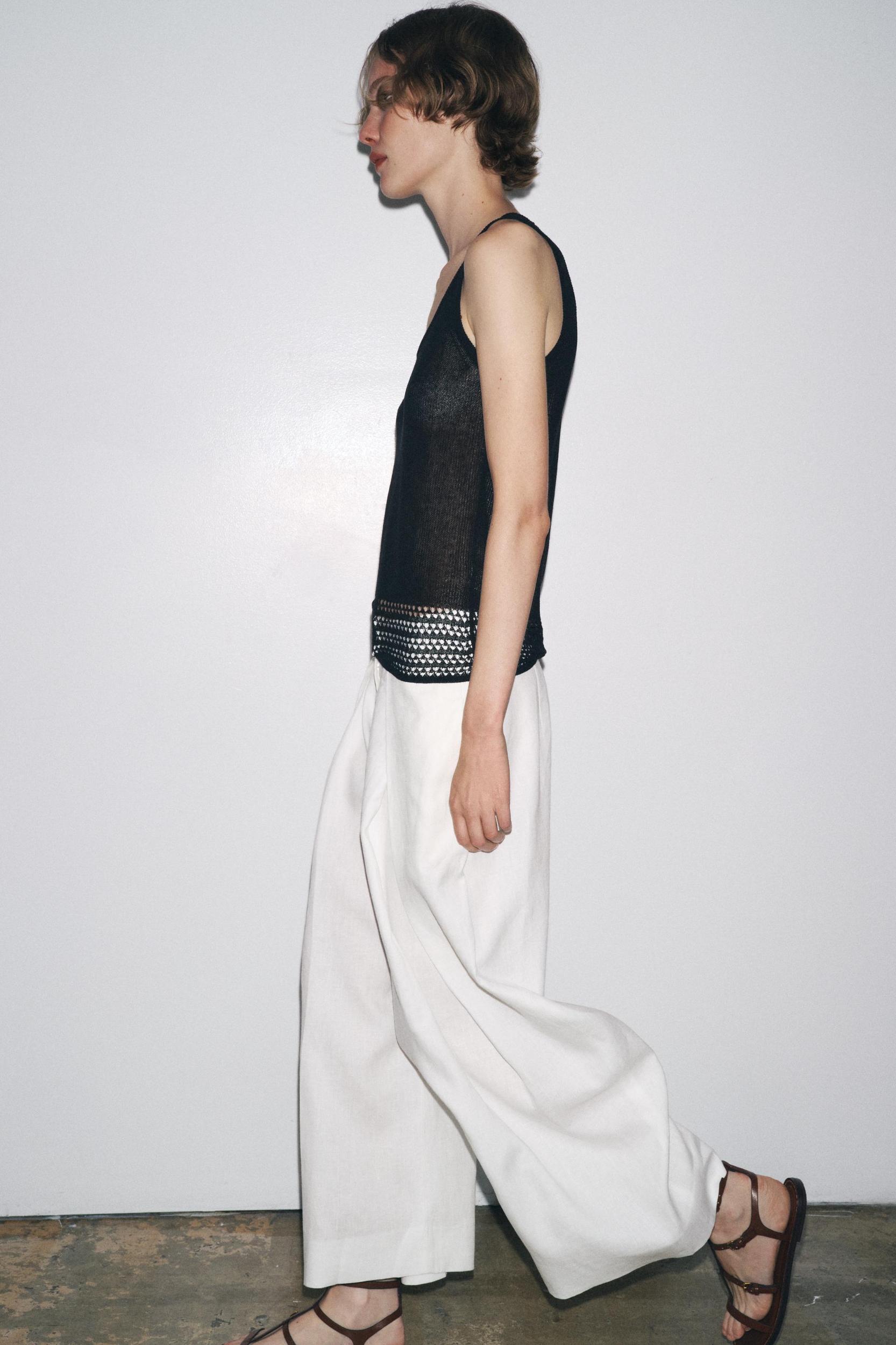 POINTELLE KNIT CROP TOP Product Image