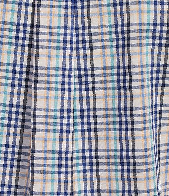 Gold Label Roundtree & Yorke Slim Fit Non-Iron Short Sleeve Large Plaid Pattern Sport Shirt Product Image