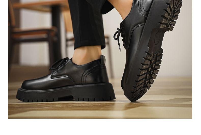 Faux Leather Plain Oxford Shoes Product Image