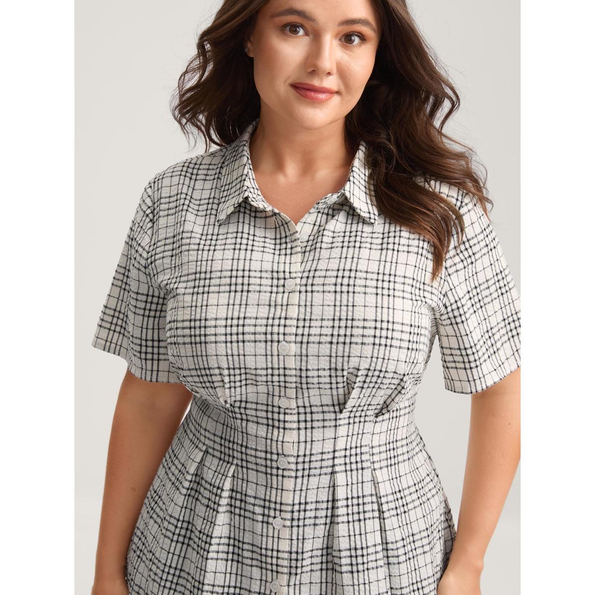 Plus Size Ivory Cotton Plaid Sculpted Button Placket Blouse Women Short sleeve Shirt collar Work Blouses BloomChic 30/6X Product Image