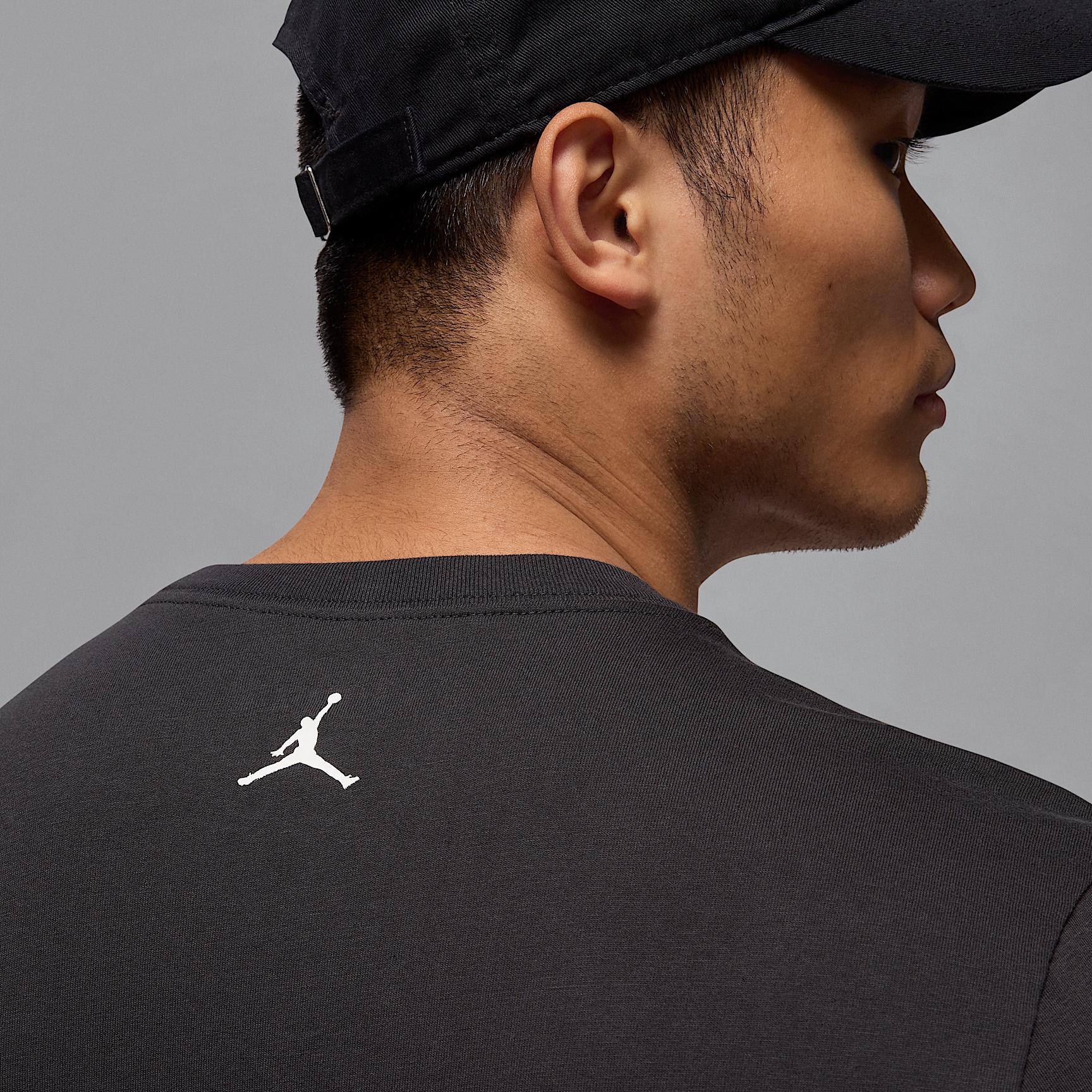 Men's Jordan Flight MVP Printed T-Shirt Product Image