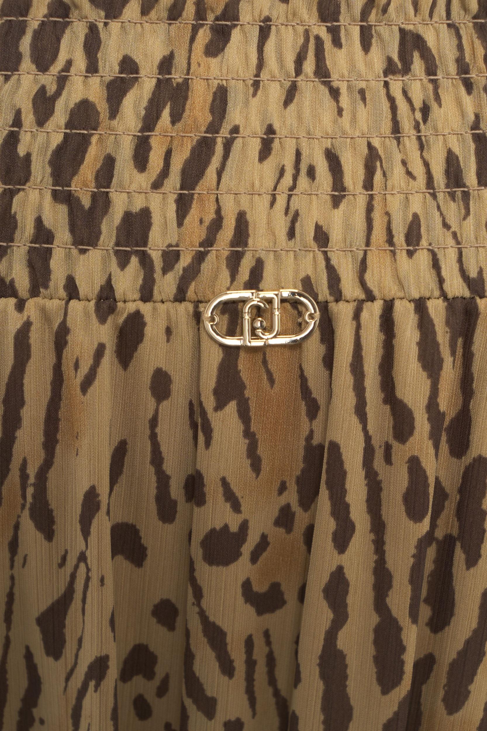 Maxi dress with animalier print Product Image