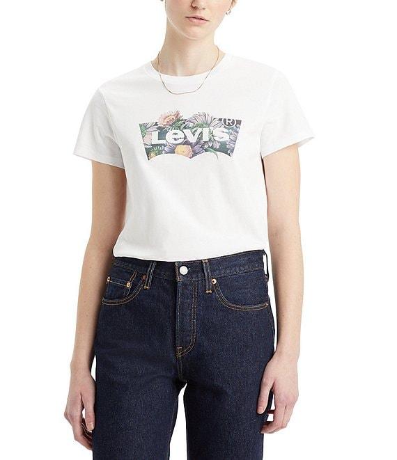 Levi's® Floral Fill Batwing Logo Graphic T-Shirt Product Image