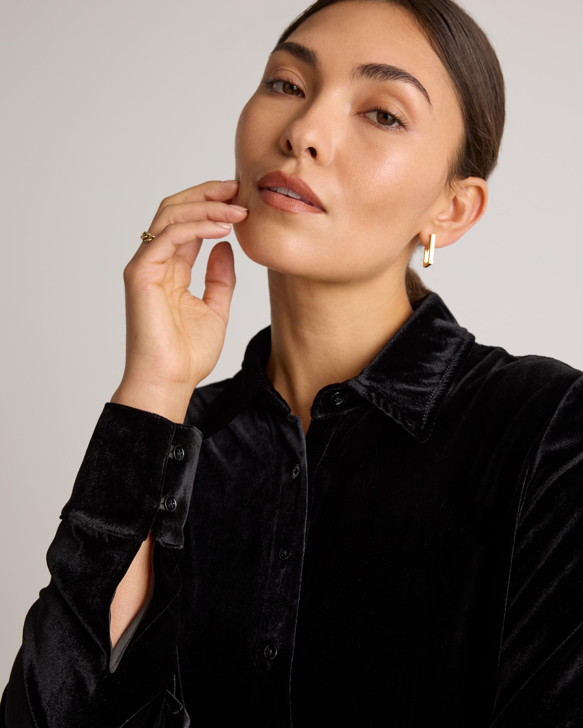 Quince | Women's Stretch Silk Velvet Long Sleeve Shirt Product Image