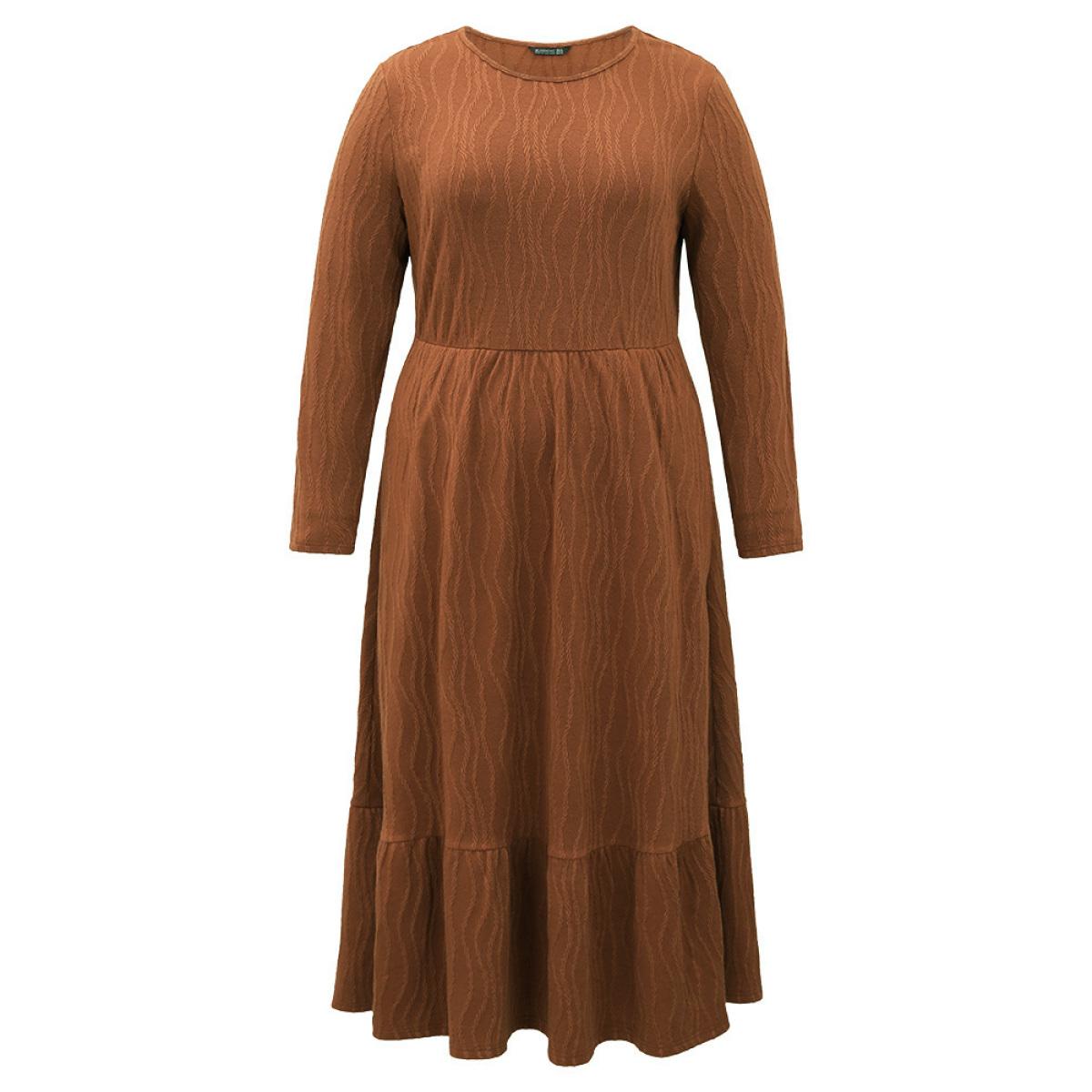 Plus Size Water Ripple Long Sleeve Pocket Dress Rust Women Casual Texture Round Neck Long Sleeve Curvy Midi Dress BloomChic 30/6X Product Image