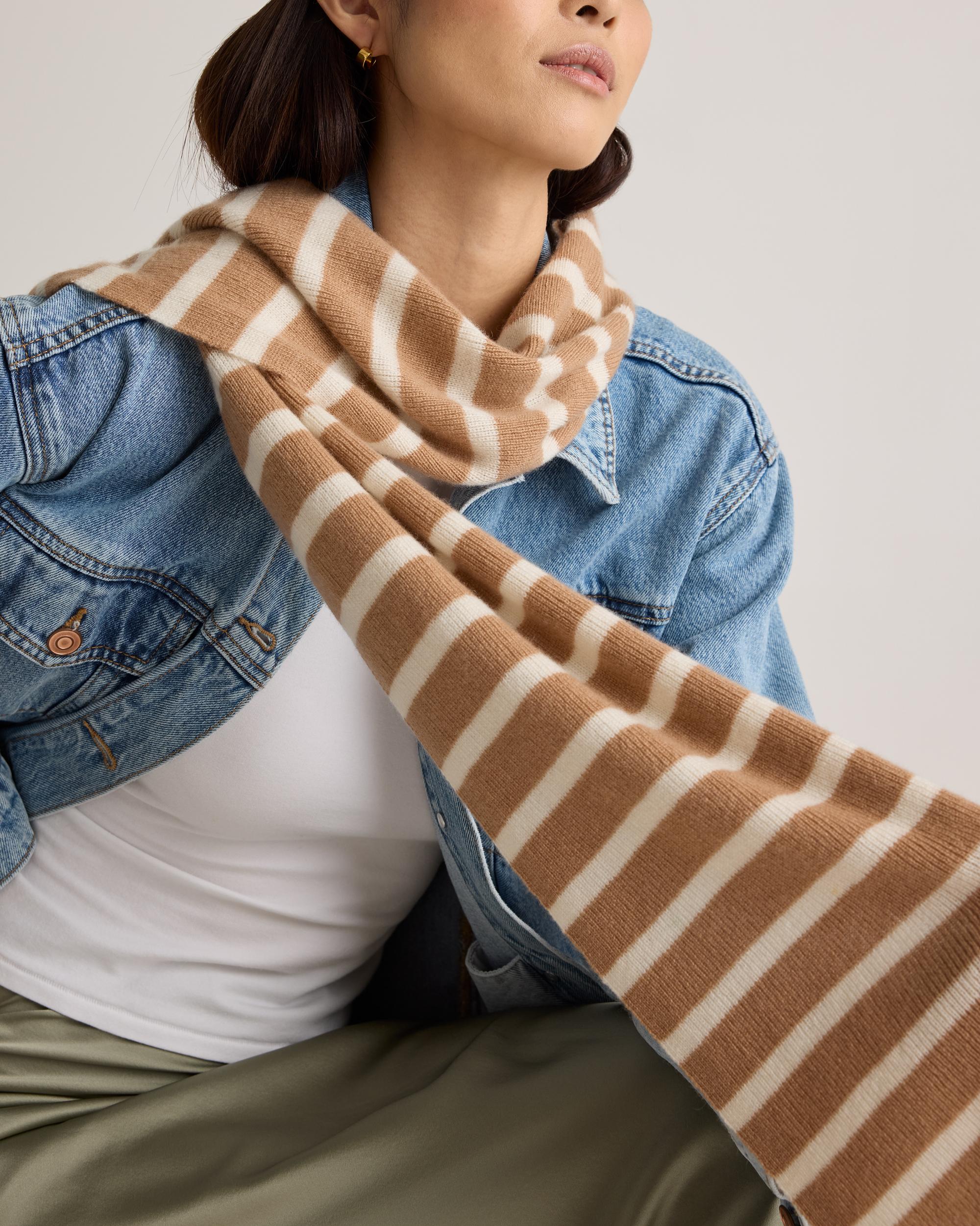 Quince | Women's Mongolian Cashmere Scarf Product Image
