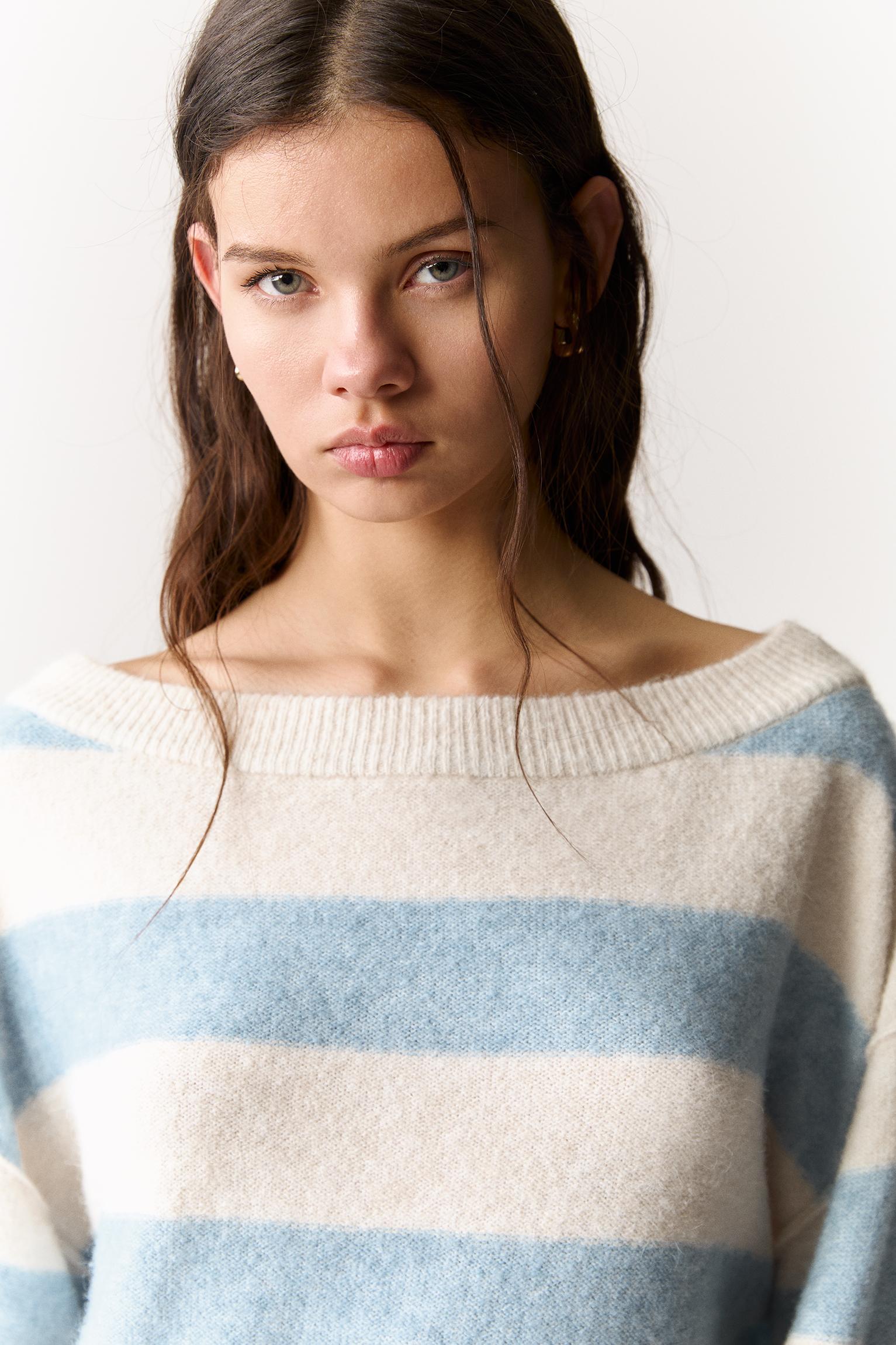 Boatneck knit sweater Product Image