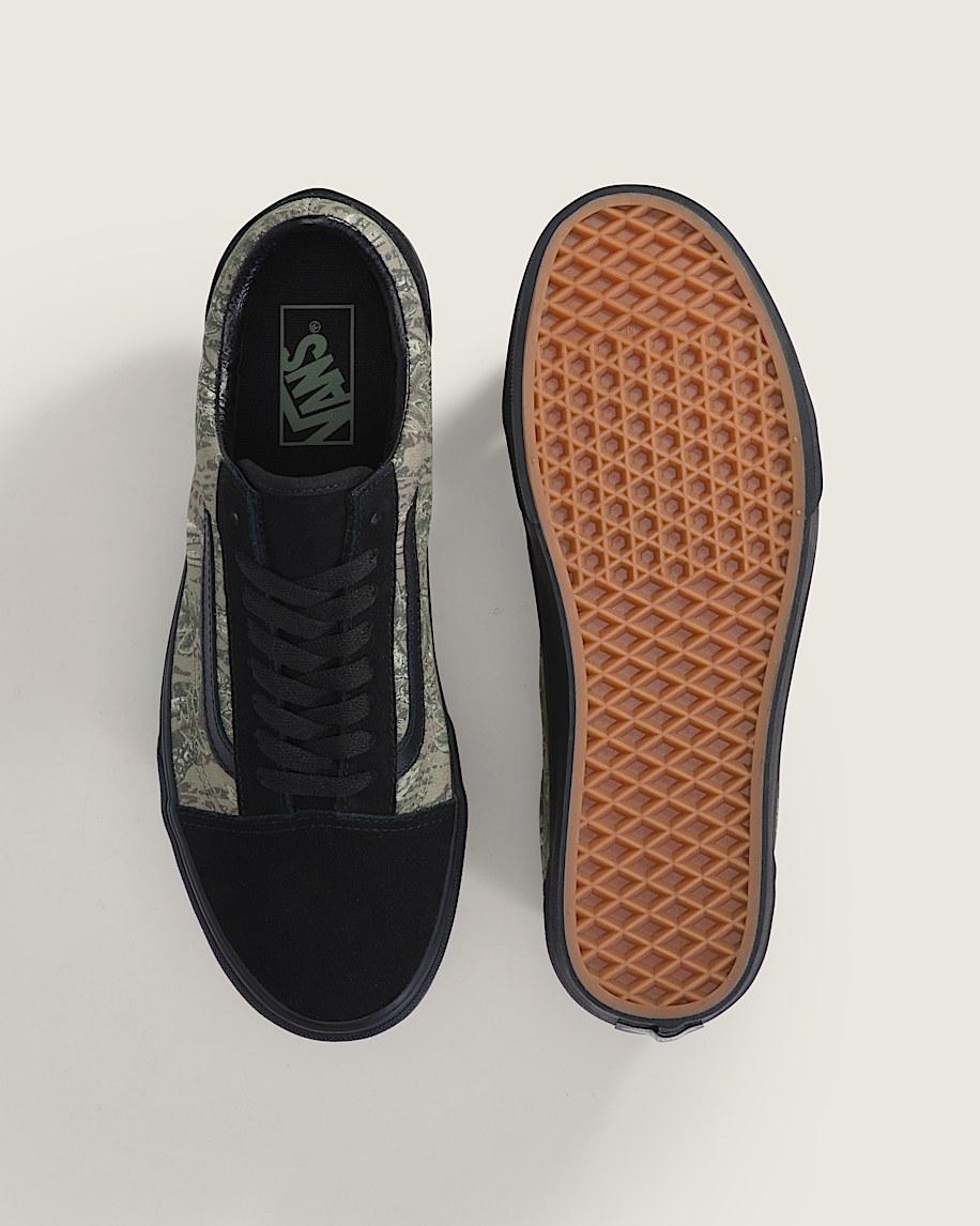 Old Skool Shoe in Camo Black| Vans US Product Image