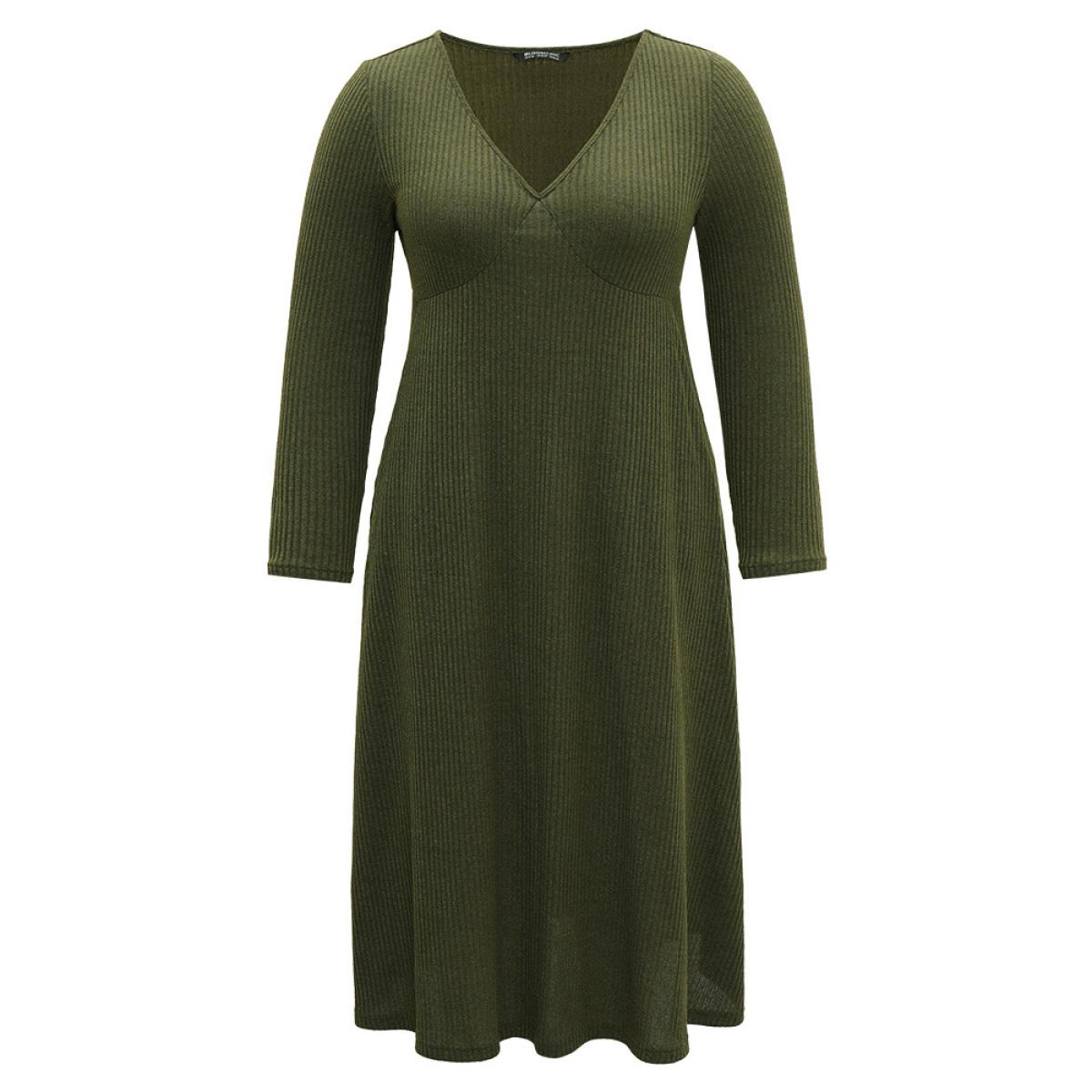 Plus Size Solid Textured V Neck Pocket Dress ArmyGreen Women Basics Texture V-neck Long Sleeve Curvy Midi Dress BloomChic 12/L Product Image