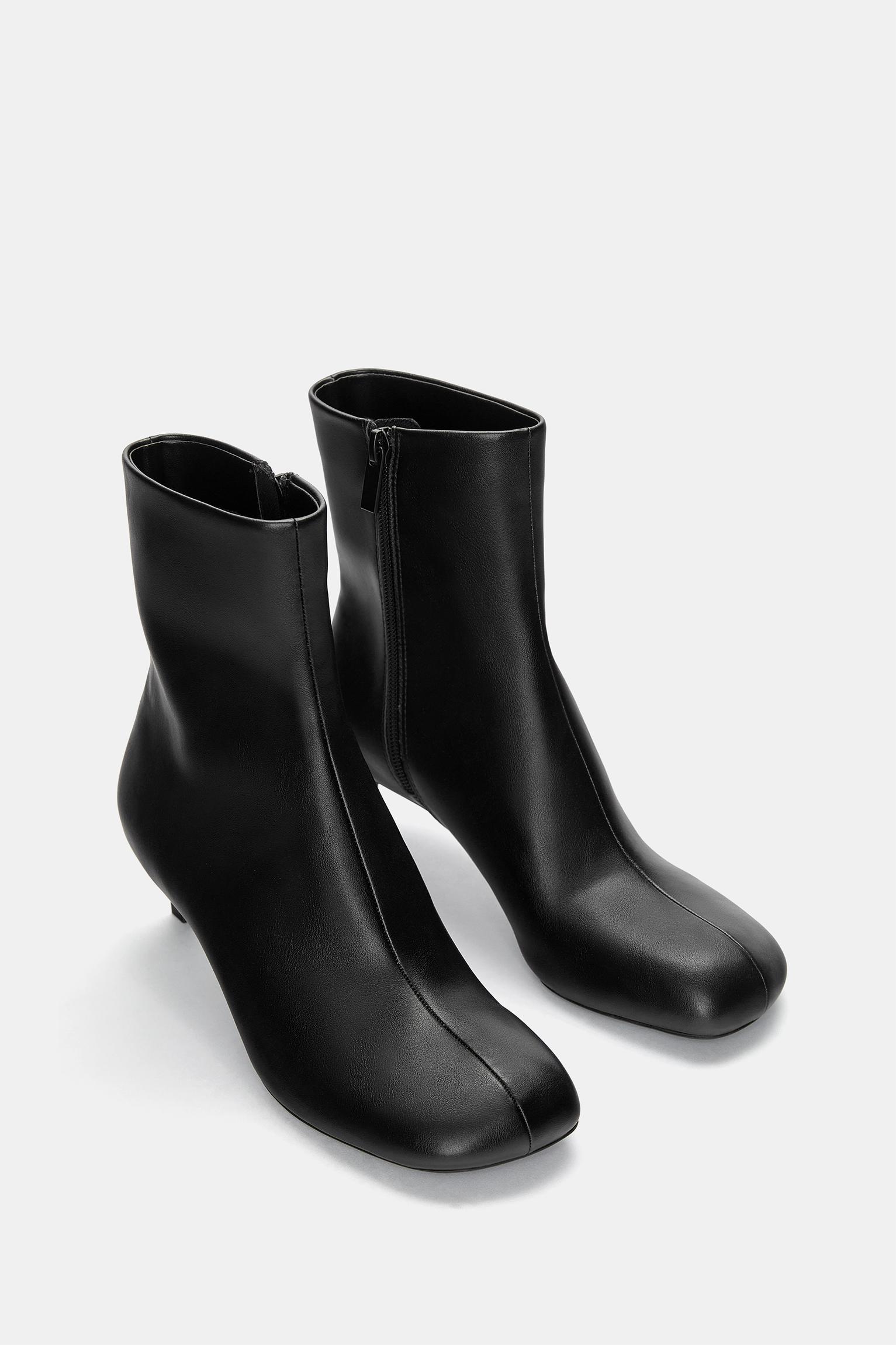 High-heel ankle boots with round toe Product Image