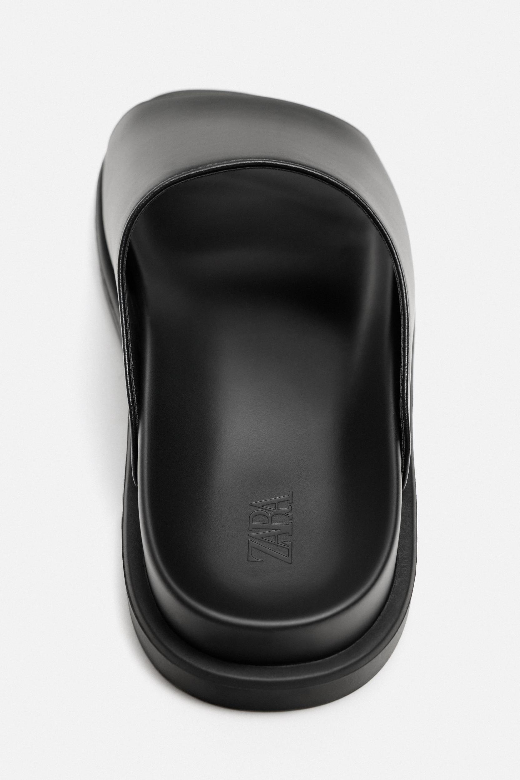 MONOCHROME SANDALS Product Image