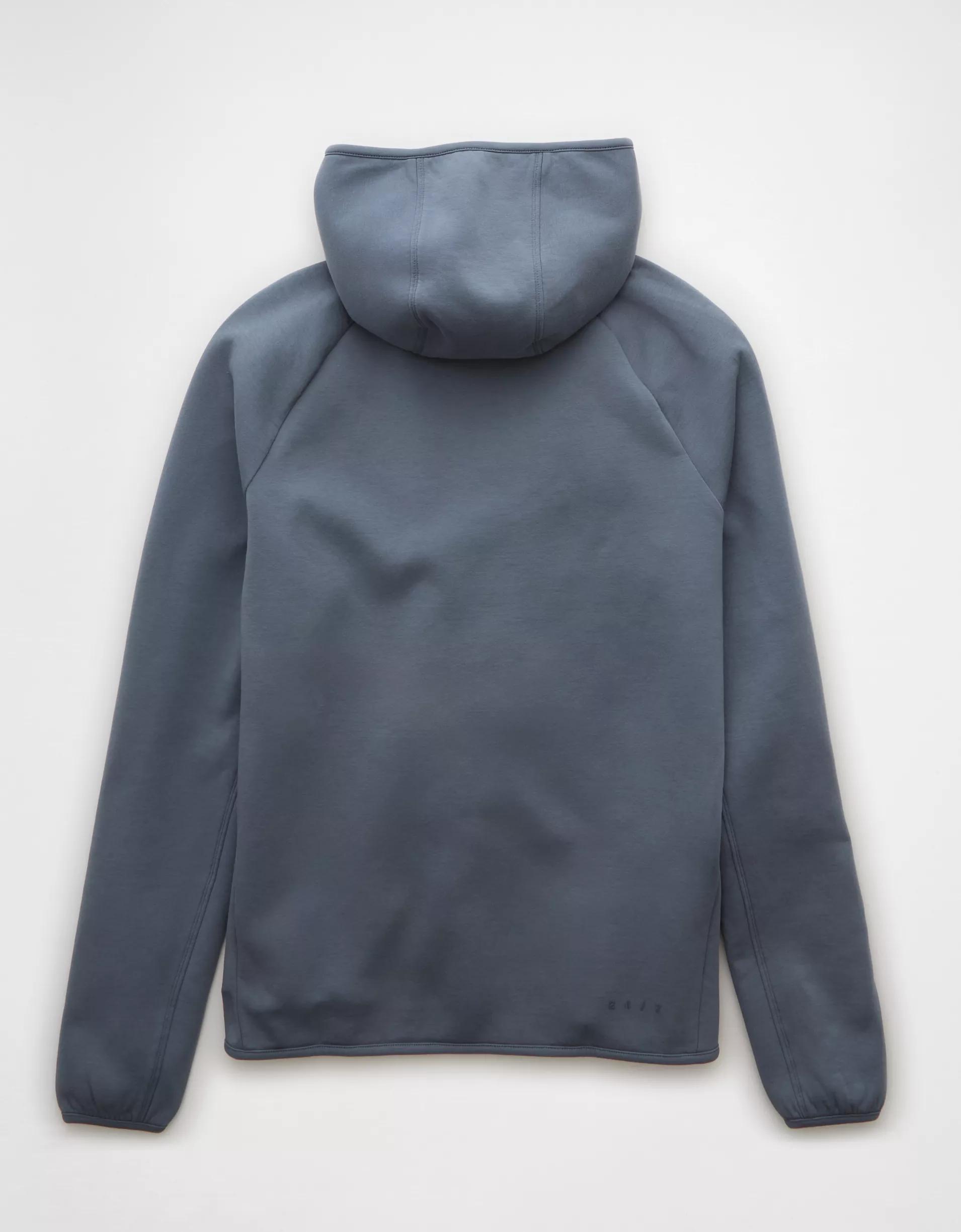 AE 24/7 Tech Fleece Hoodie Product Image