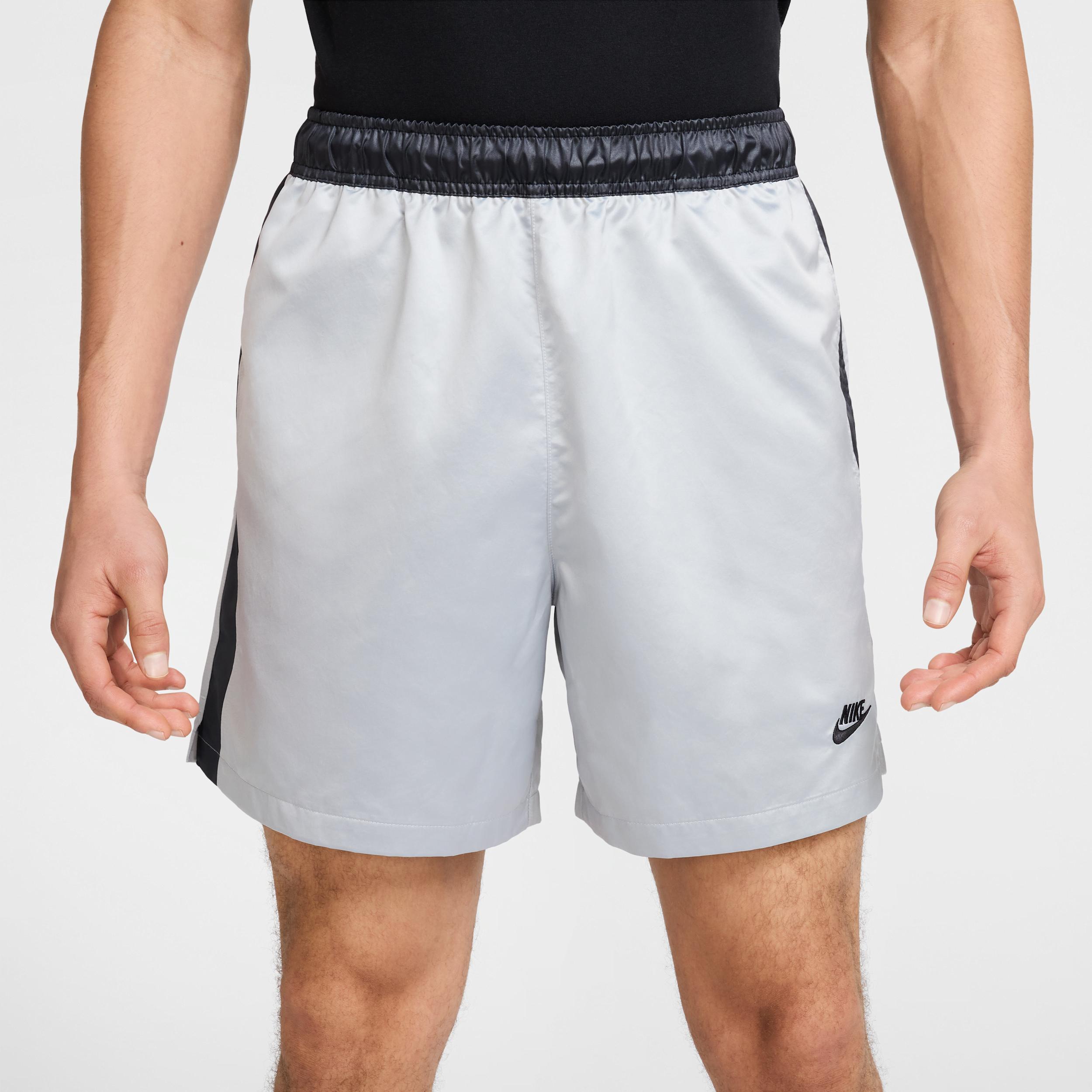 Mens Nike Sportswear Club Flow Football Shorts | HJ1952-077 Product Image