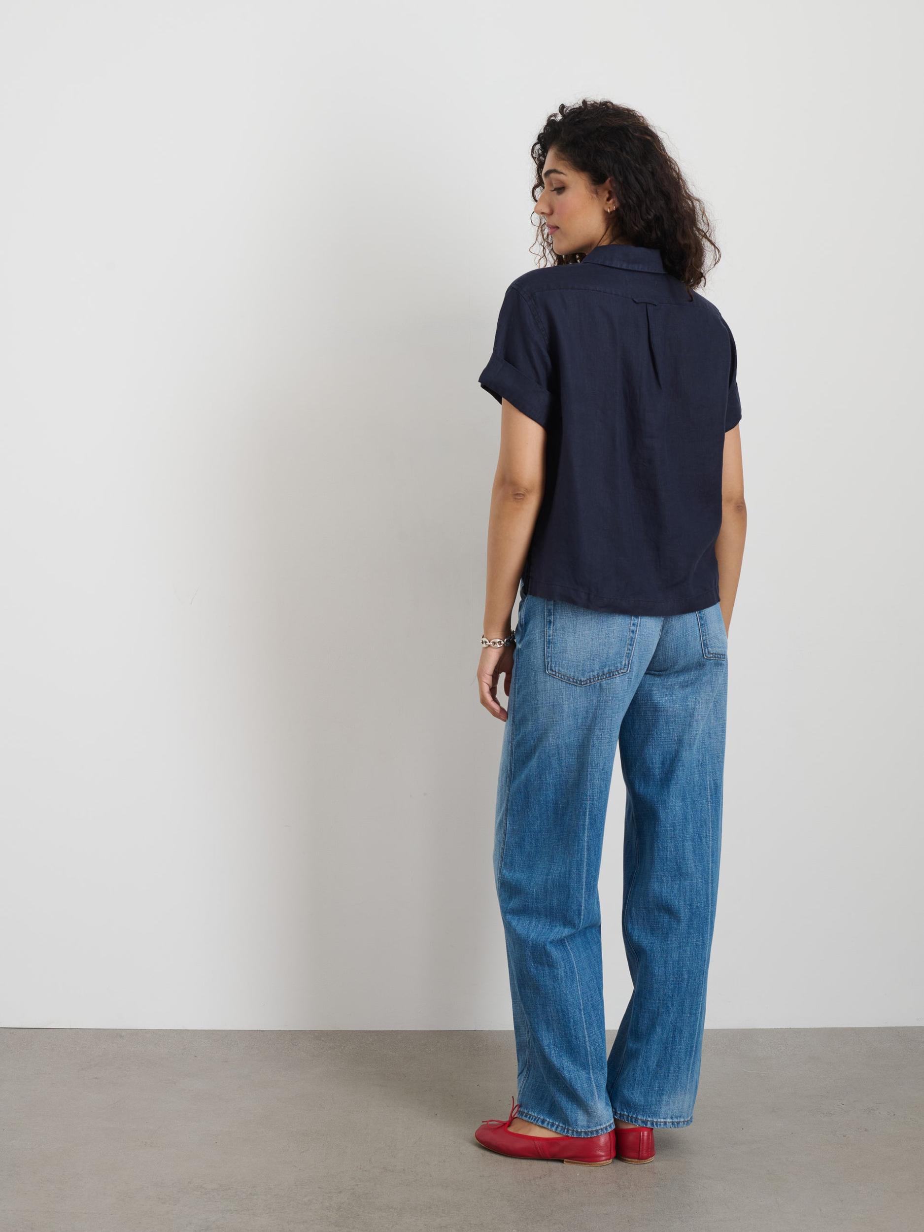 Maddie Shirt In Linen Product Image