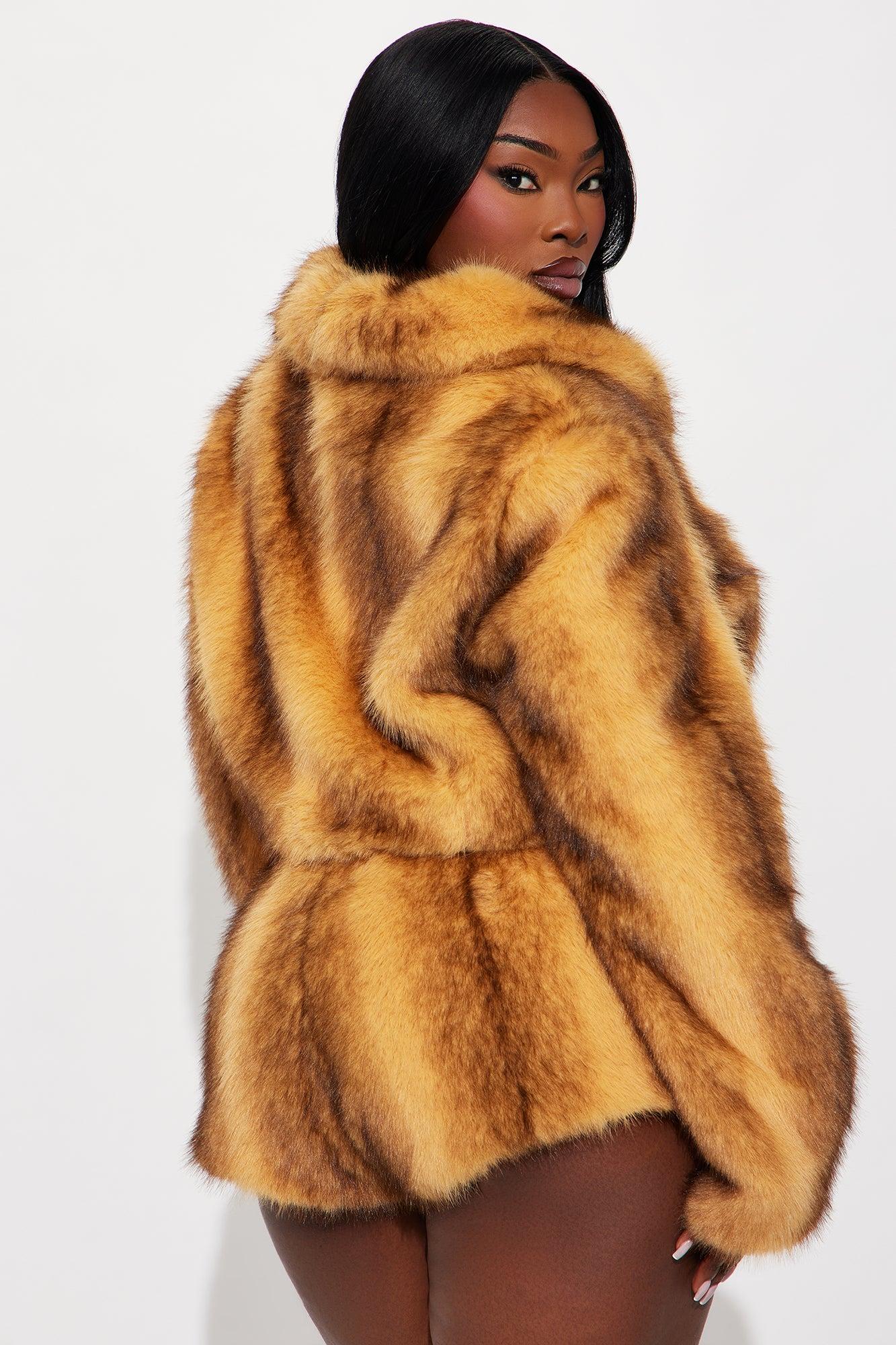 A Whole Mood Cropped Faux Fur Coat - Camel Female Product Image