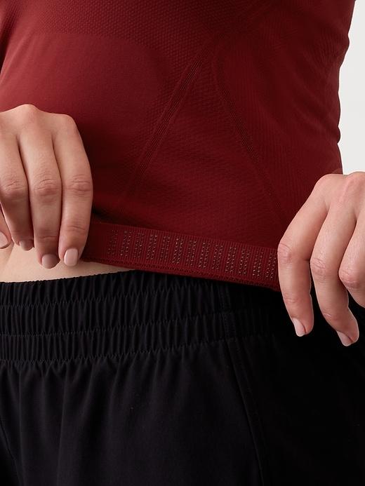 Momentum Seamless High Neck Crop Tank Product Image