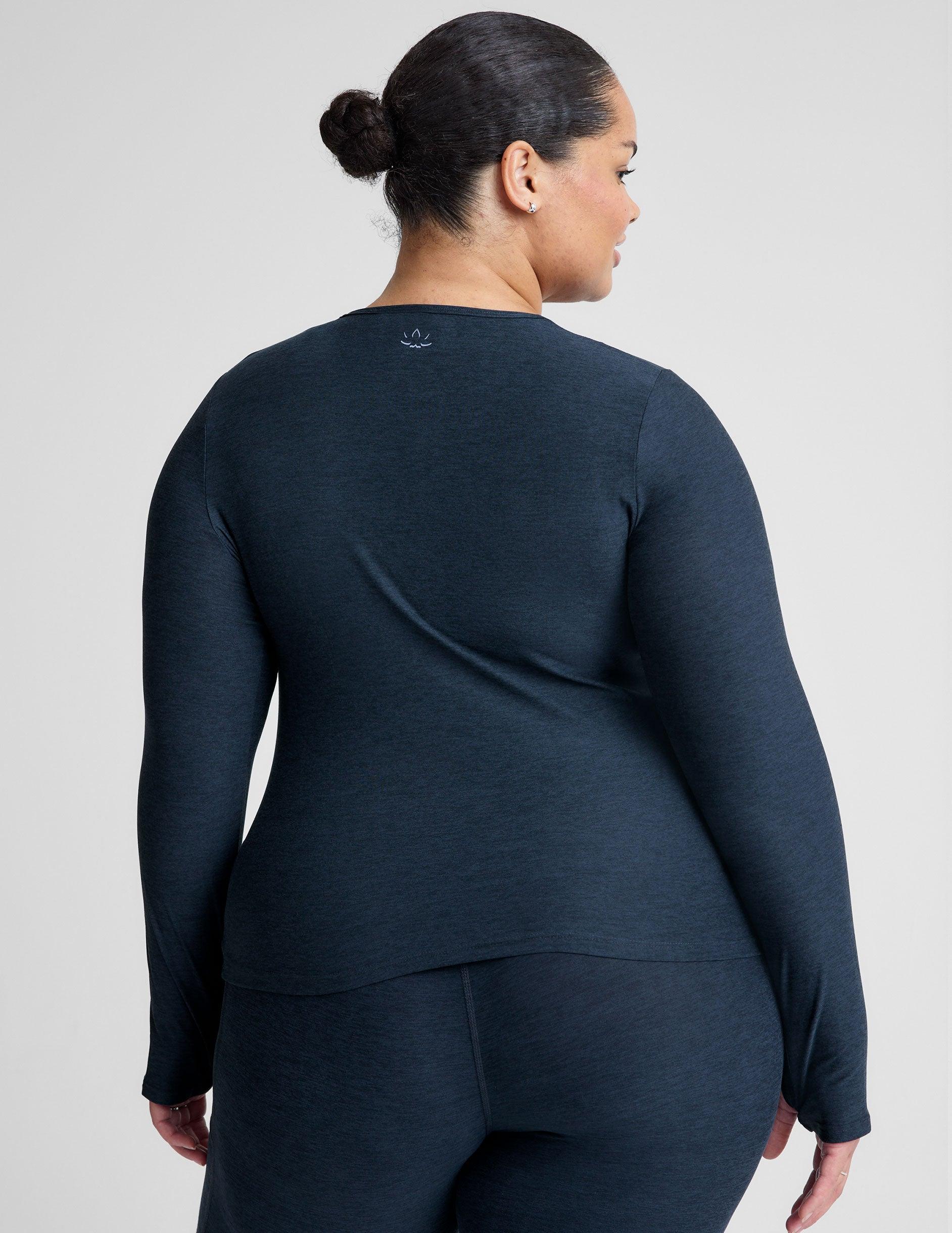 Featherweight Classic Crew Pullover Product Image