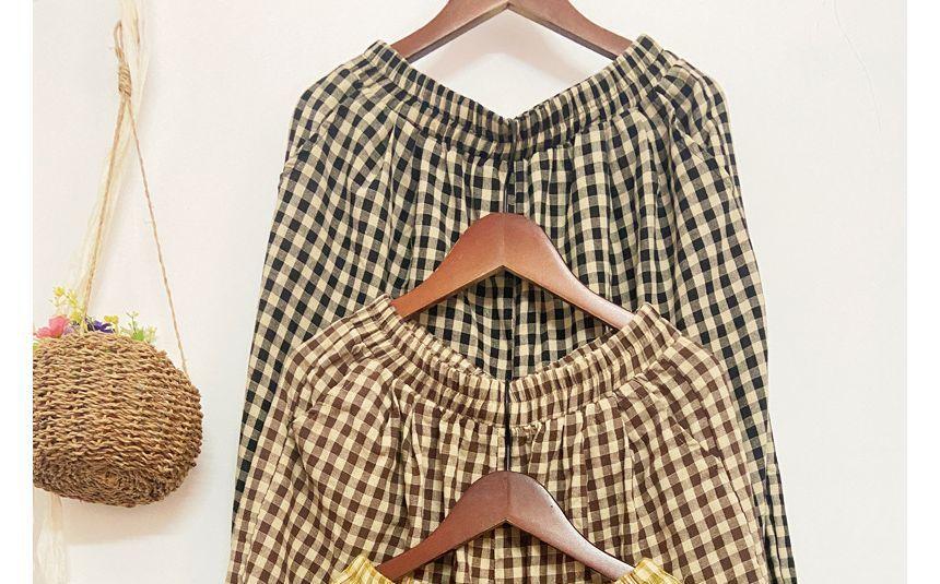 High Rise Gingham Baggy Pants Product Image