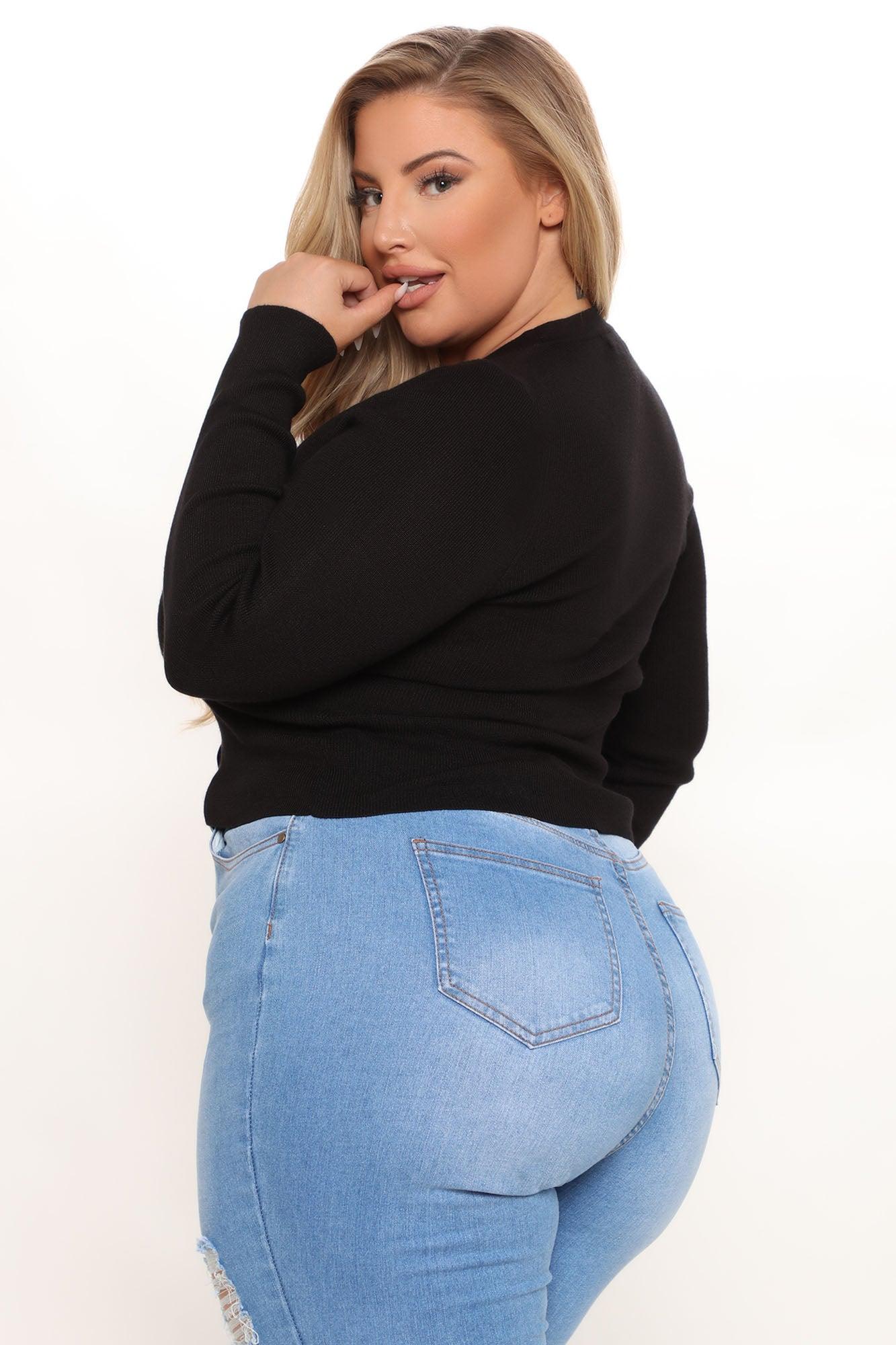 Kassie Button Cropped Cardigan Sweater - Black Product Image