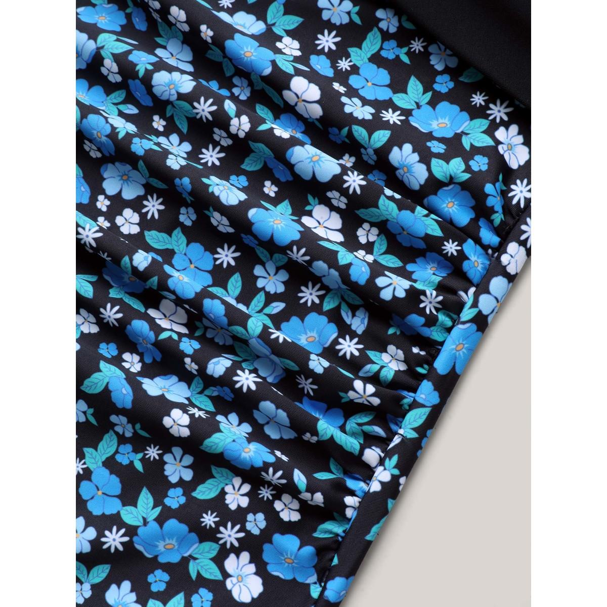 Plus Size Floral Twist Contrast One-Piece Swimsuit Women's Swimwear Black Beach Twist Curve Bathing Suits High stretch One Pieces BloomChic 12/L Product Image