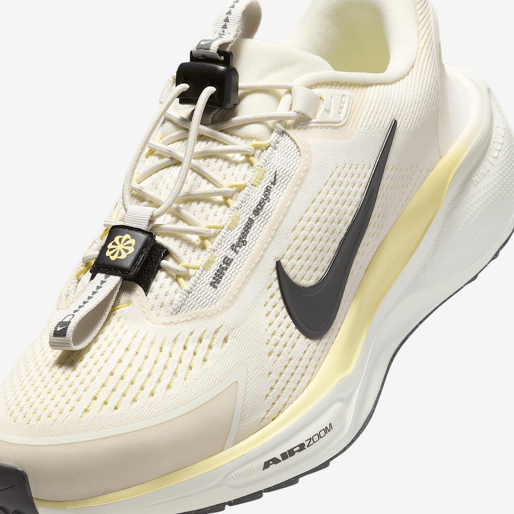 Nike Pegasus EasyOn Women's Road Running Shoes Product Image