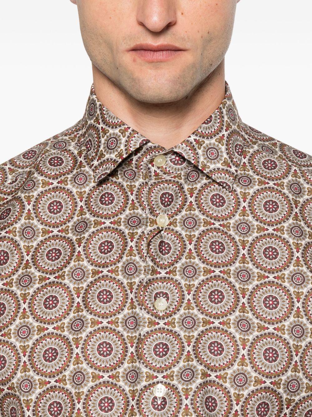 graphic-print shirt Product Image