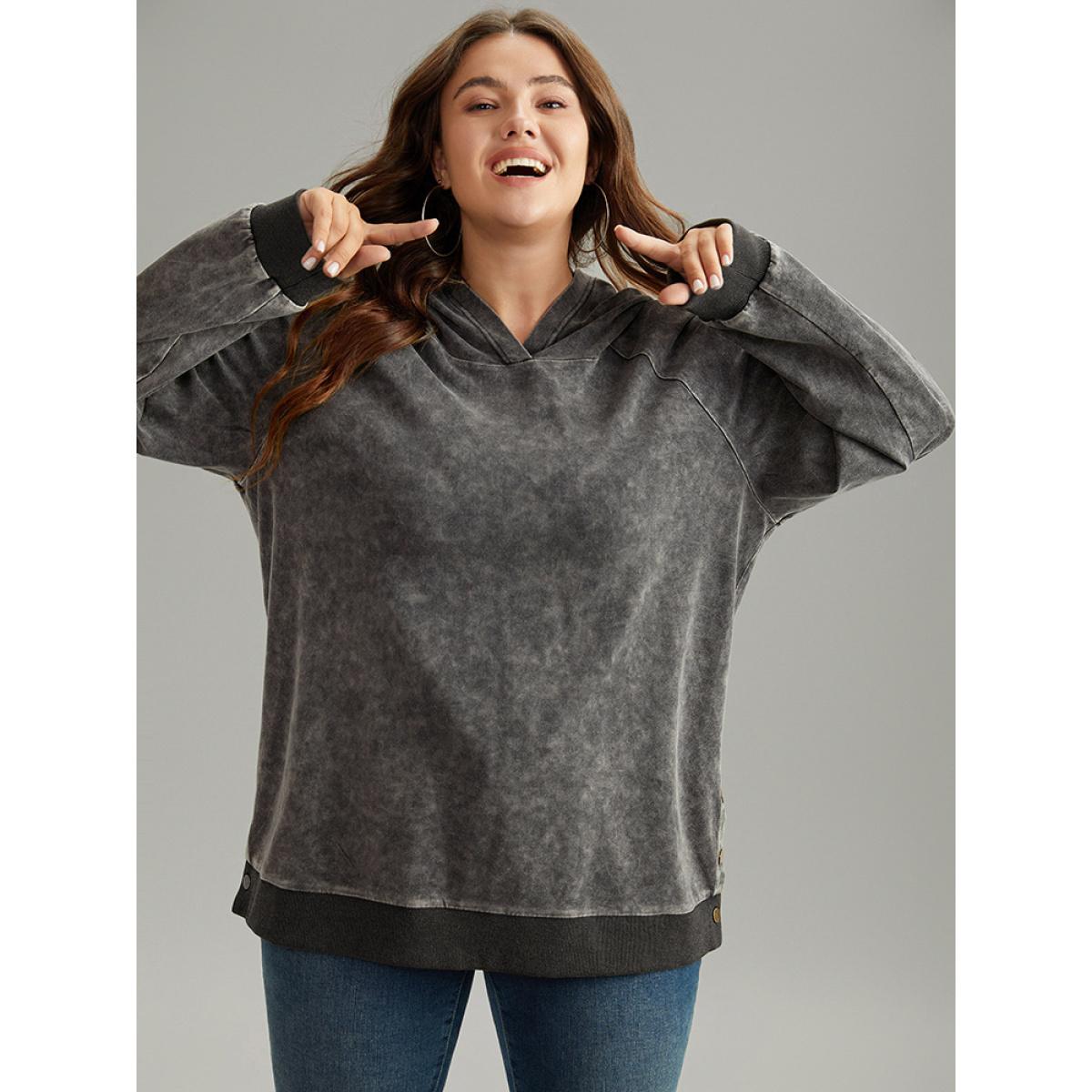 Plus Size Contrast Patchwork Hooded Raglan Sleeve Sweatshirt Women Black Casual Elastic cuffs Hooded Dailywear Sweatshirts BloomChic 18-20/2X Product Image