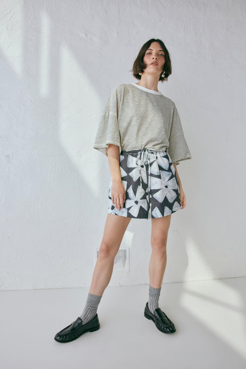 Annika Shorts Fiore Product Image