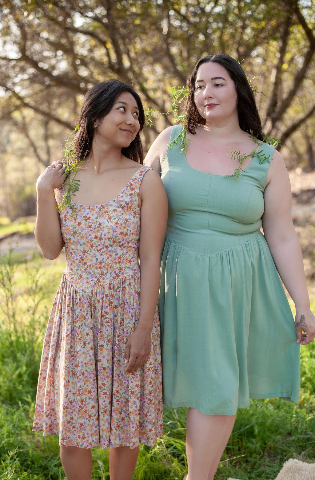 Agnes dress in Oat Linen Product Image