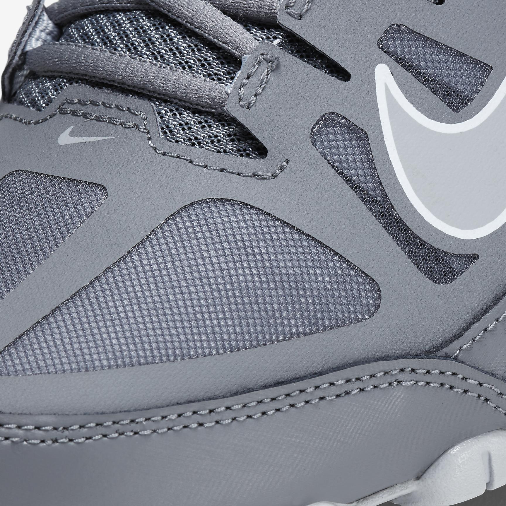 Nike Mens Reax 8 TR Workout Shoes | 621716-010 Product Image