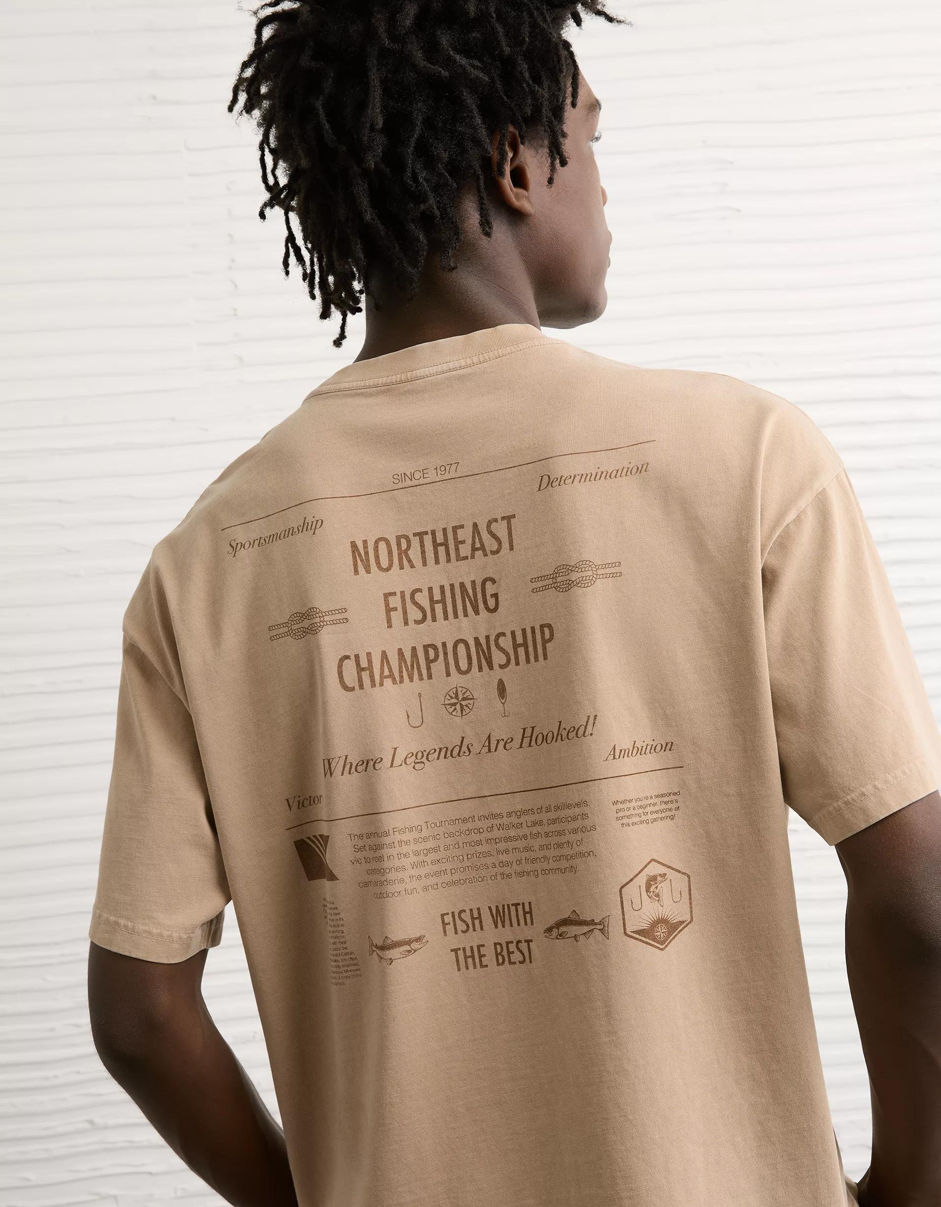 AE Boxy Graphic T-Shirt Product Image