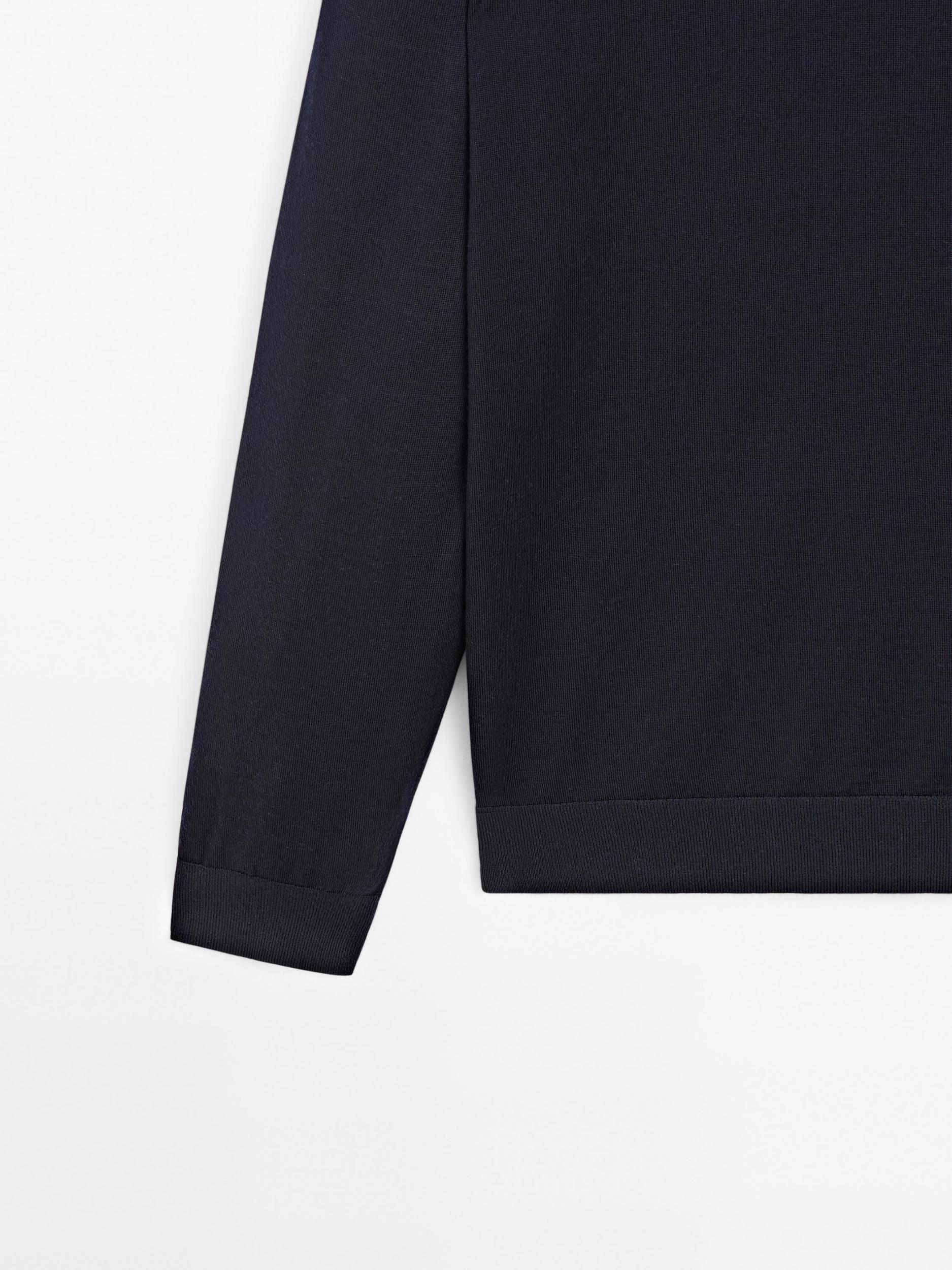 100% merino wool knit sweater Product Image