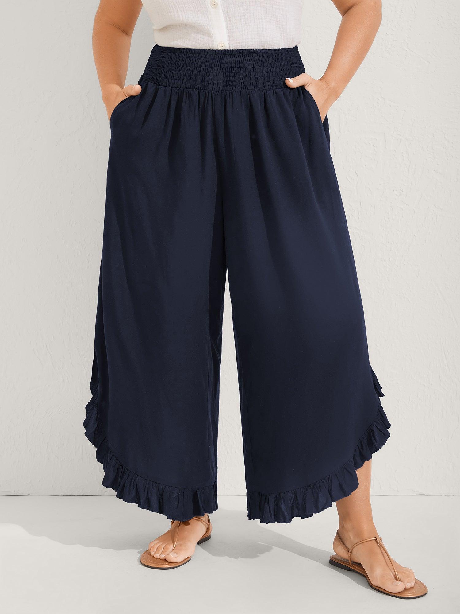 Ruffled Curvy Hem Wide-Leg Pants Female Product Image