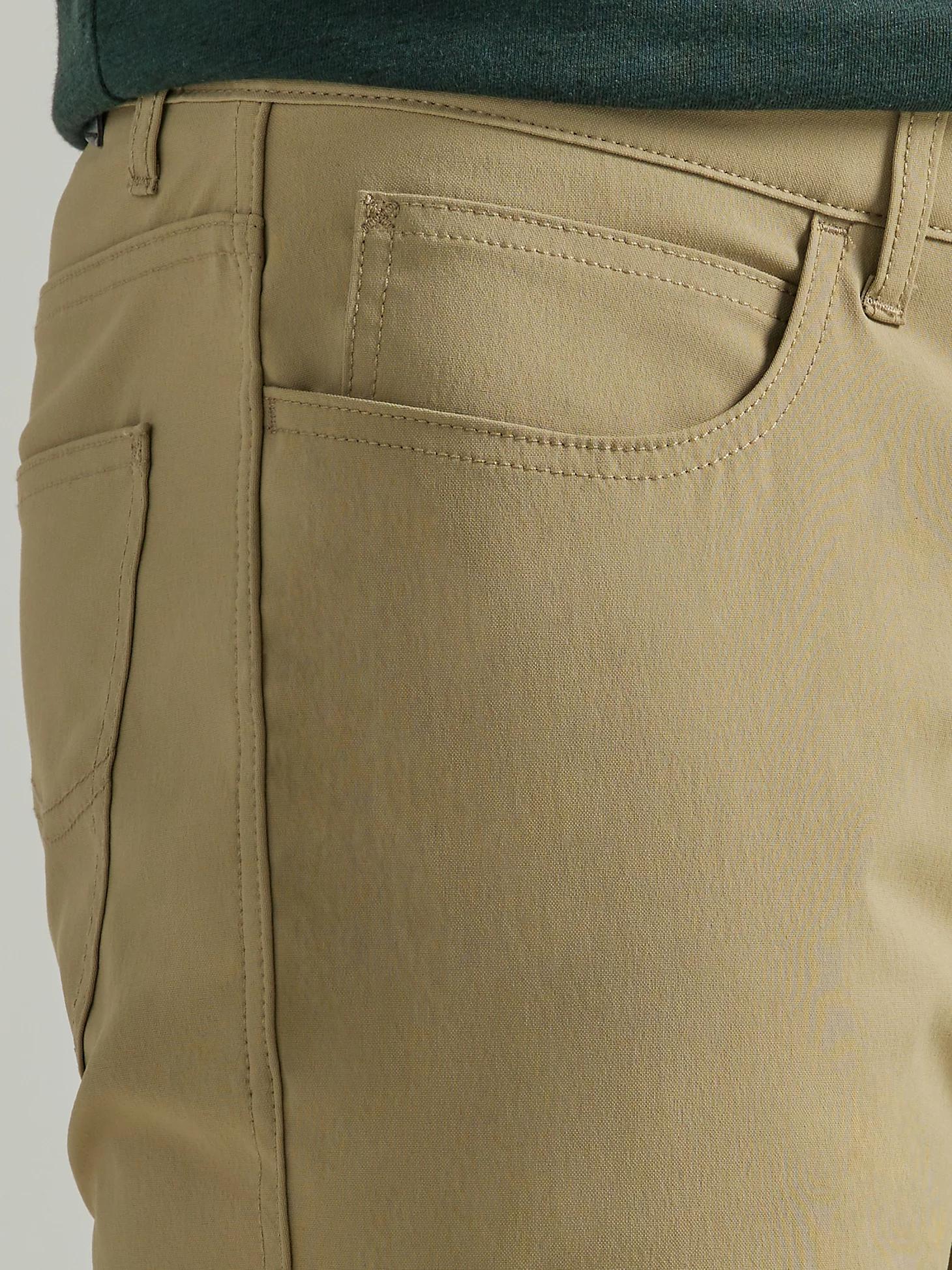 Men's Extreme Motion 4-Way Stretch Performance Pant | Men's Pants | Lee® Product Image