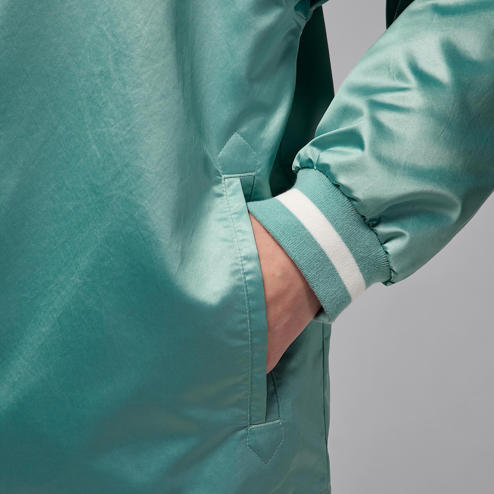 Women's Jordan Coaches Jacket Product Image