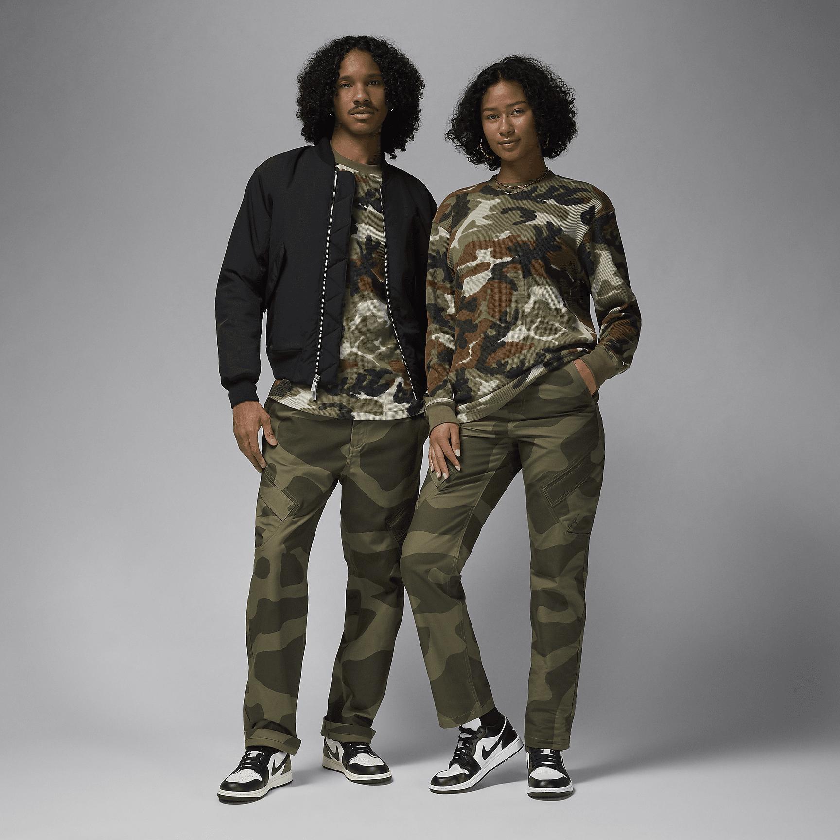 Jordan Essentials Chicago Men's Pants Product Image