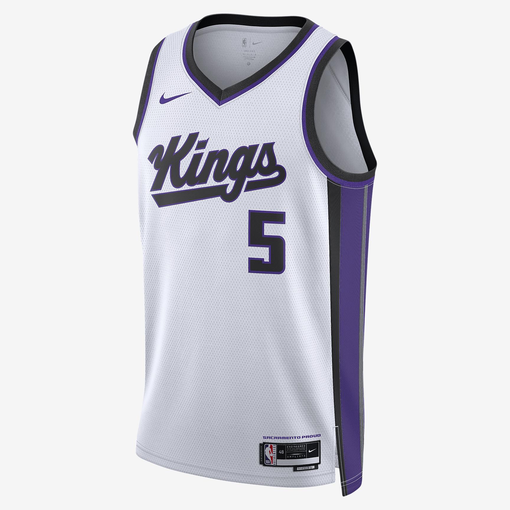 De'Aaron Fox Sacramento Kings 2023/24 Association Edition Men's Nike Dri-FIT NBA Swingman Jersey Product Image