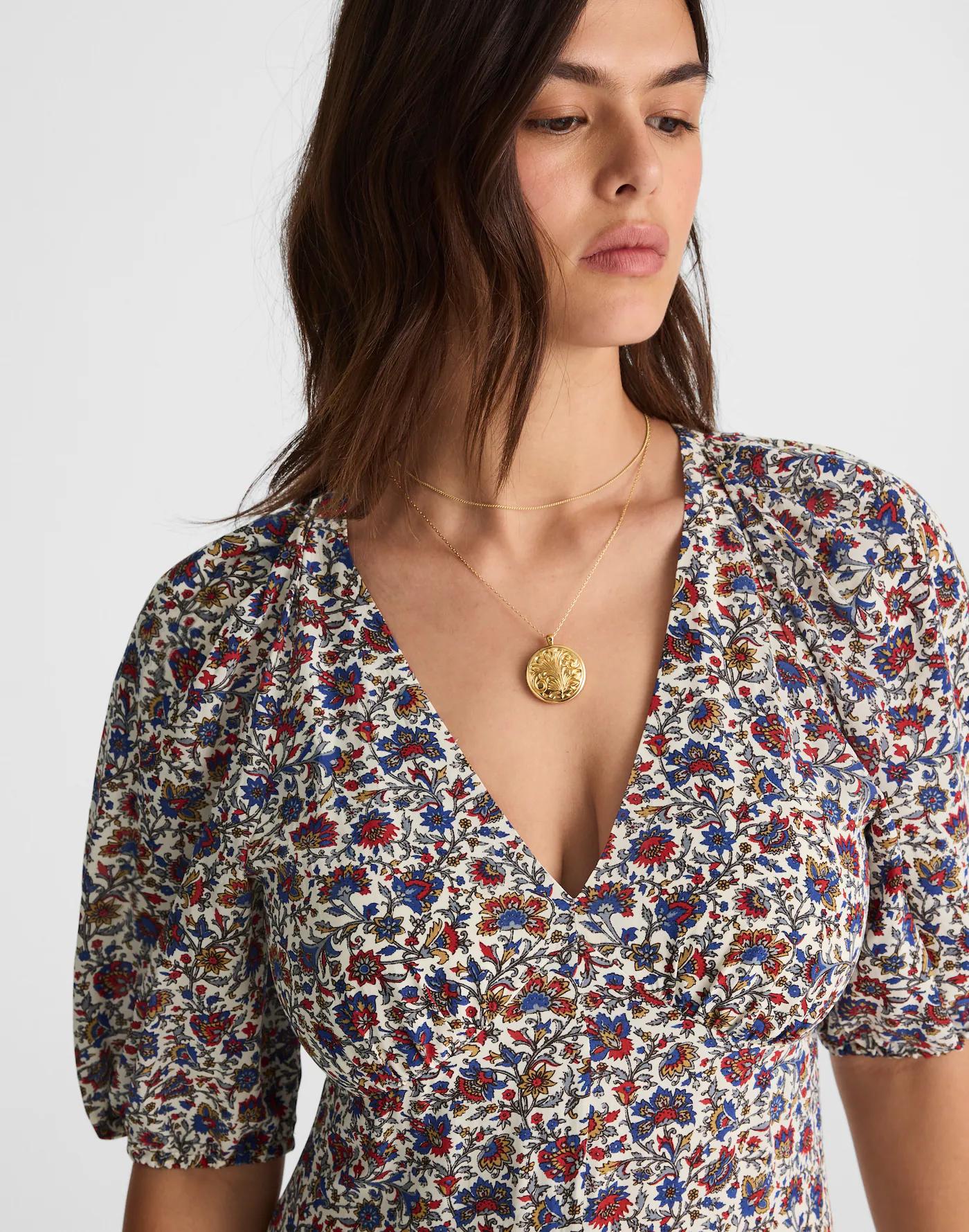 Puff-Sleeve Empire Maxi Dress in Floral Product Image