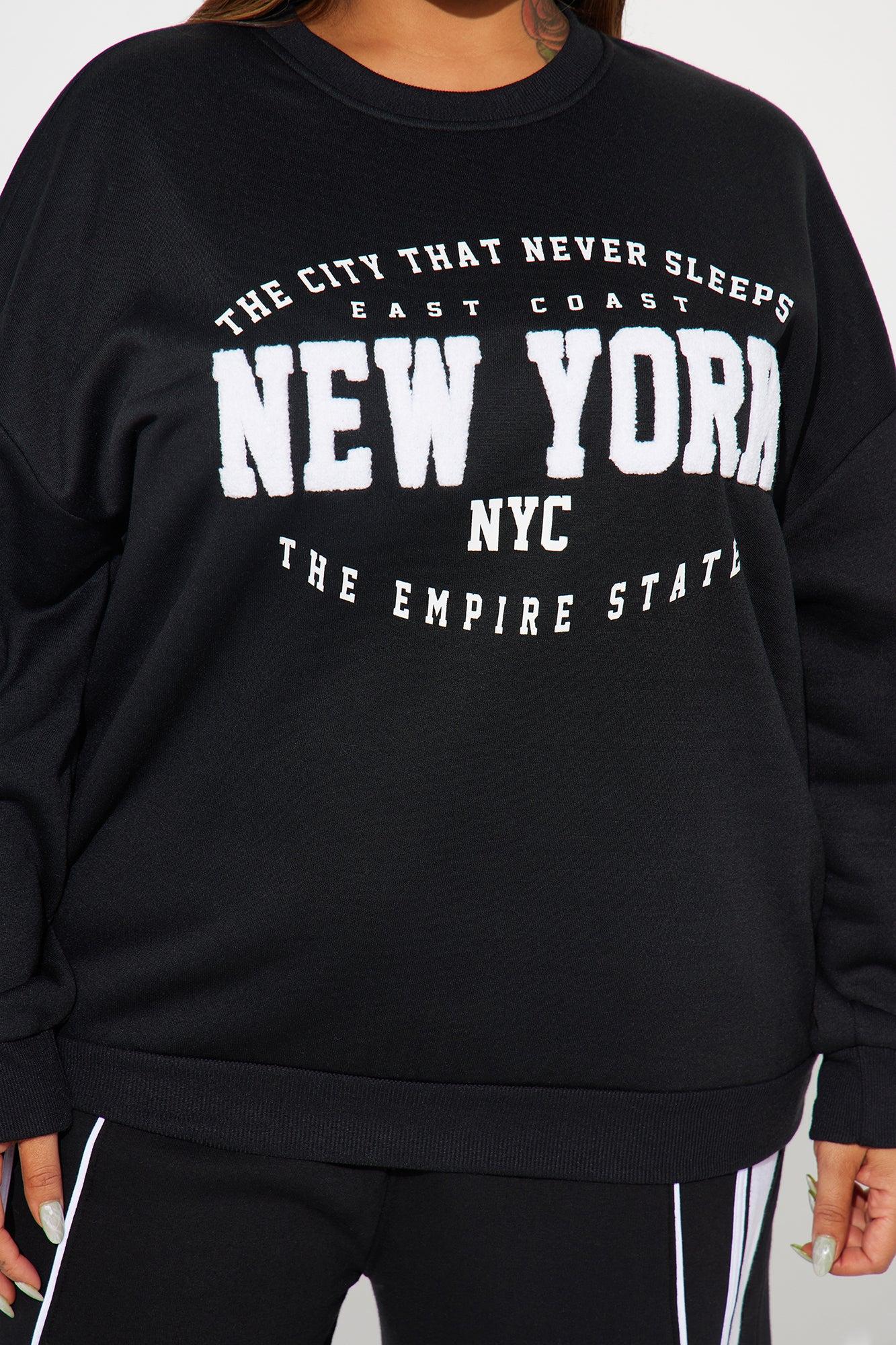 The City Never Sleeps NY Sweatshirt - Black Product Image