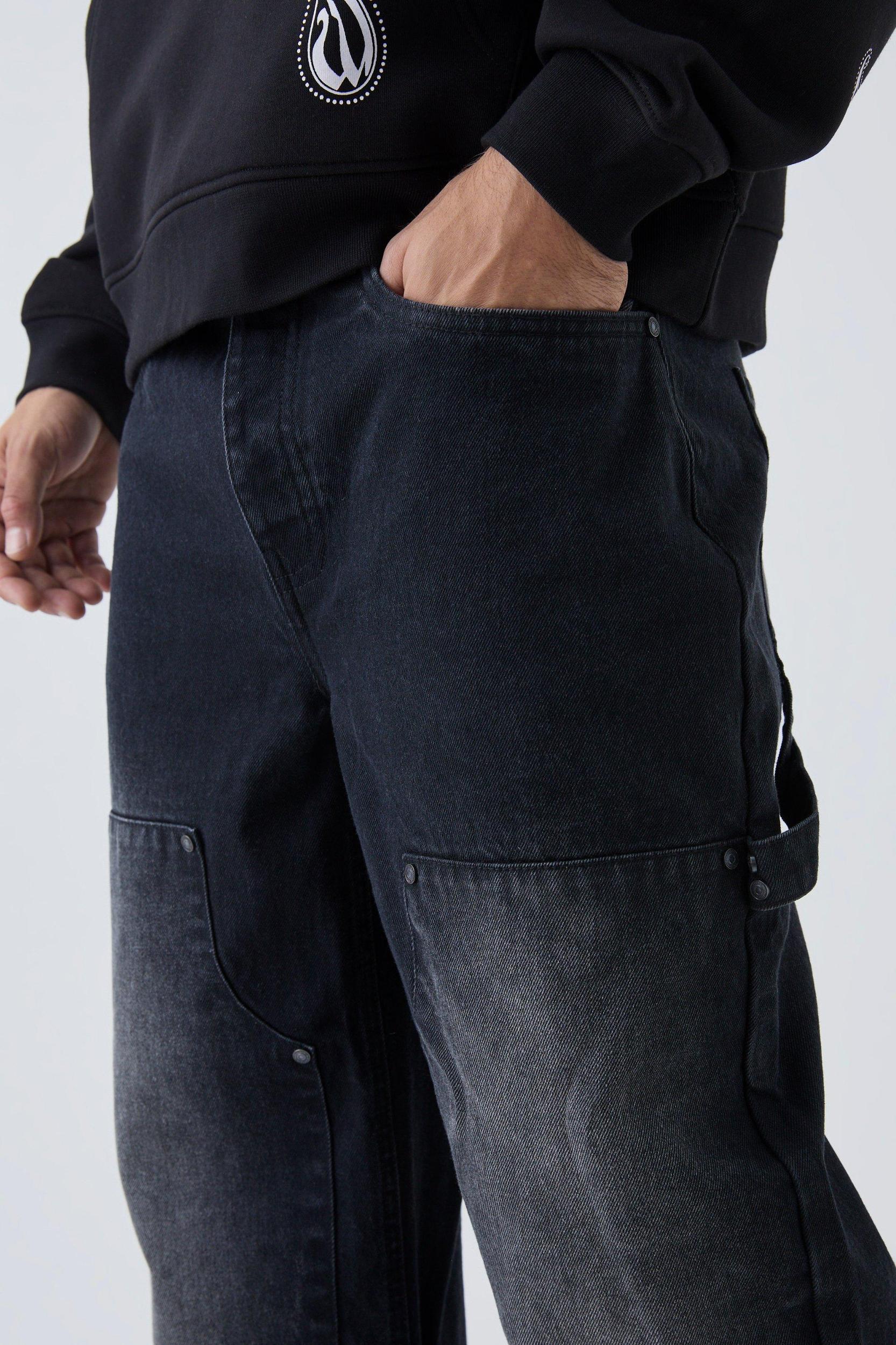 Relaxed Fit Carpenter Washed Jeans | boohooMAN USA Product Image