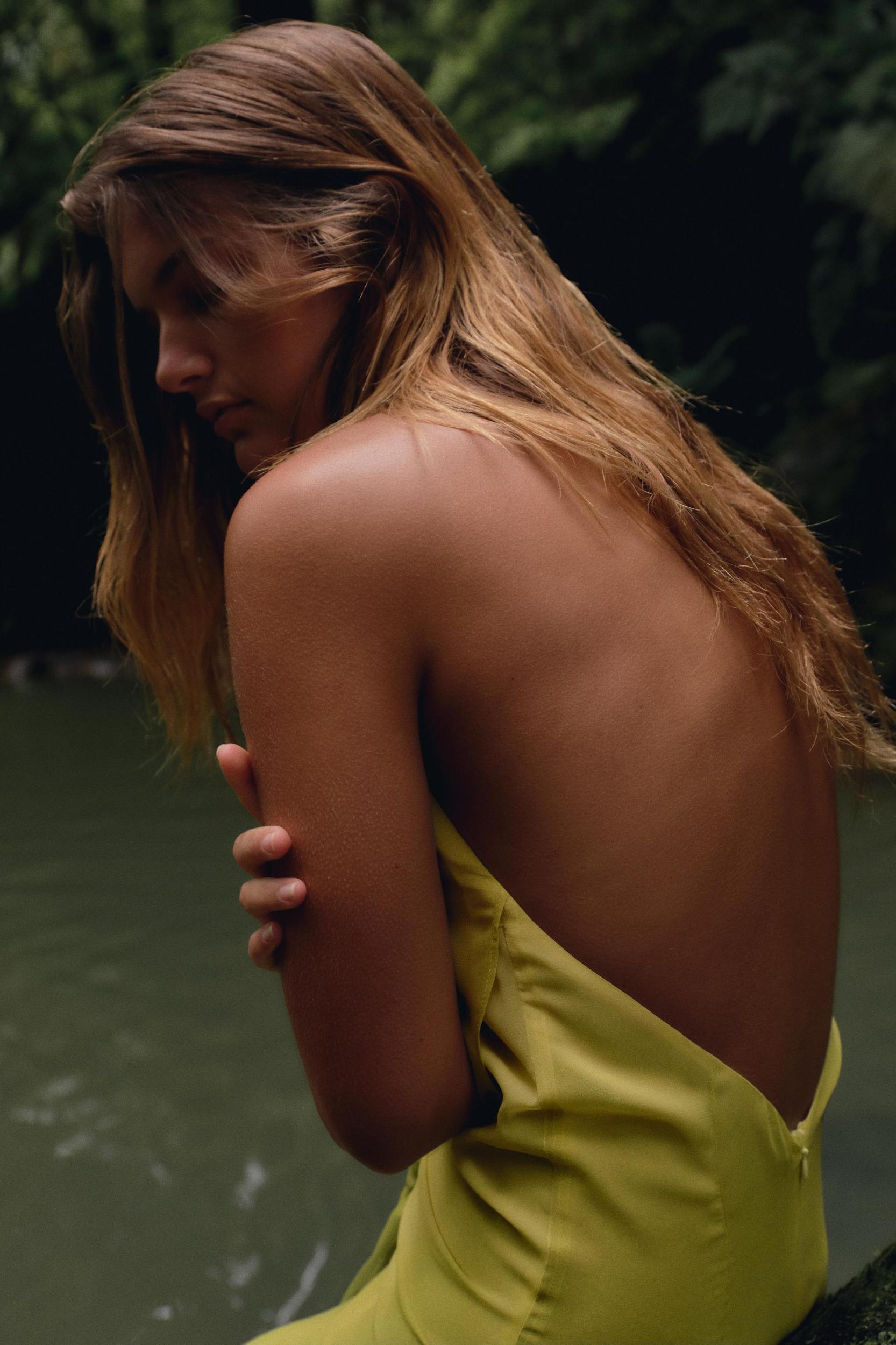 LONG FLORAL PRINT KNOTTED DRESS Product Image