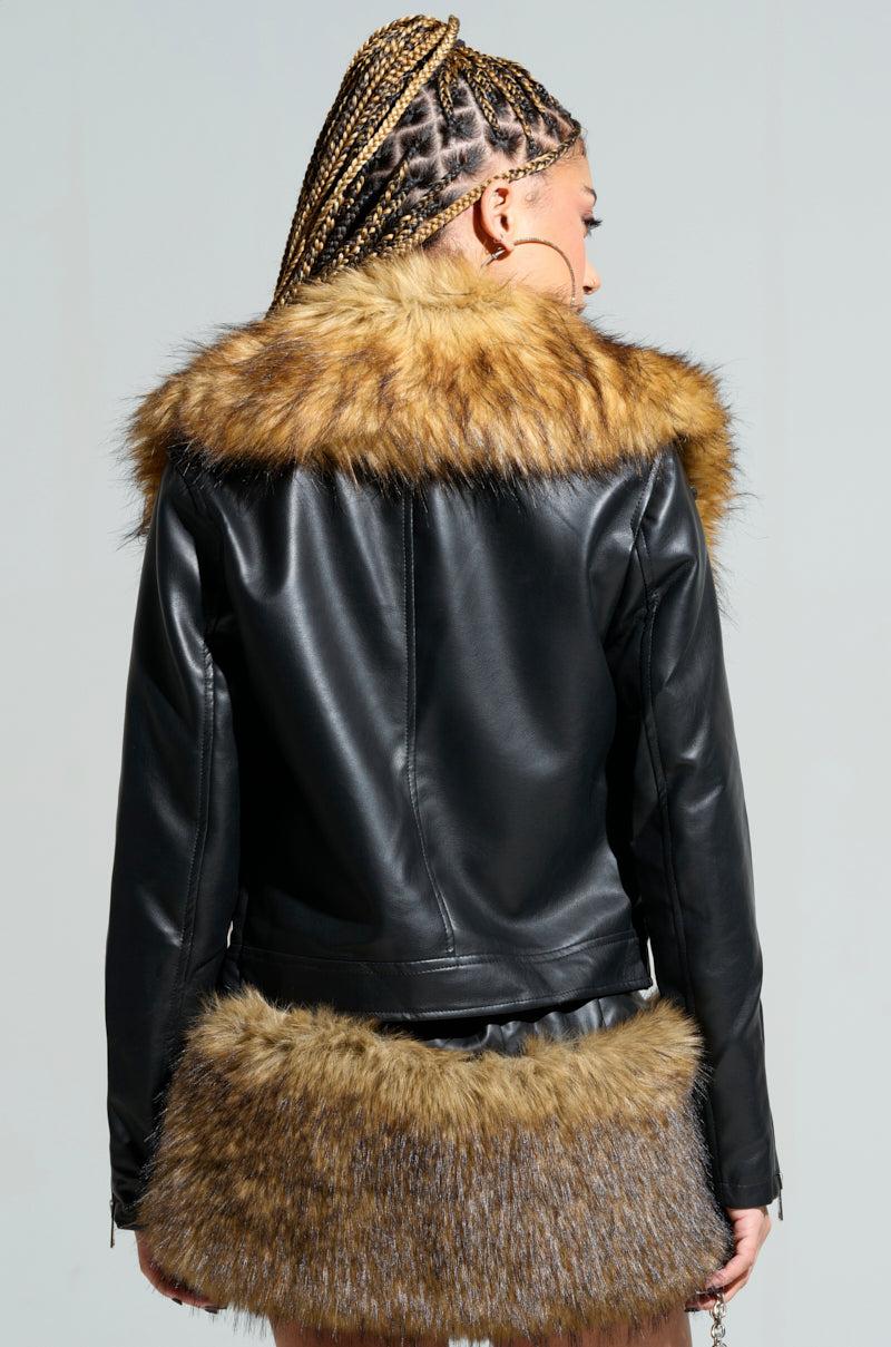 AUSSY FUR COLLAR MOTO Product Image