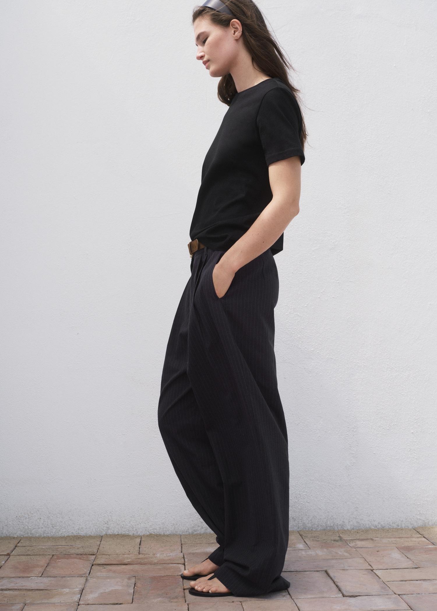 Cotton short-sleeved t-shirt - Women | MANGO USA Product Image