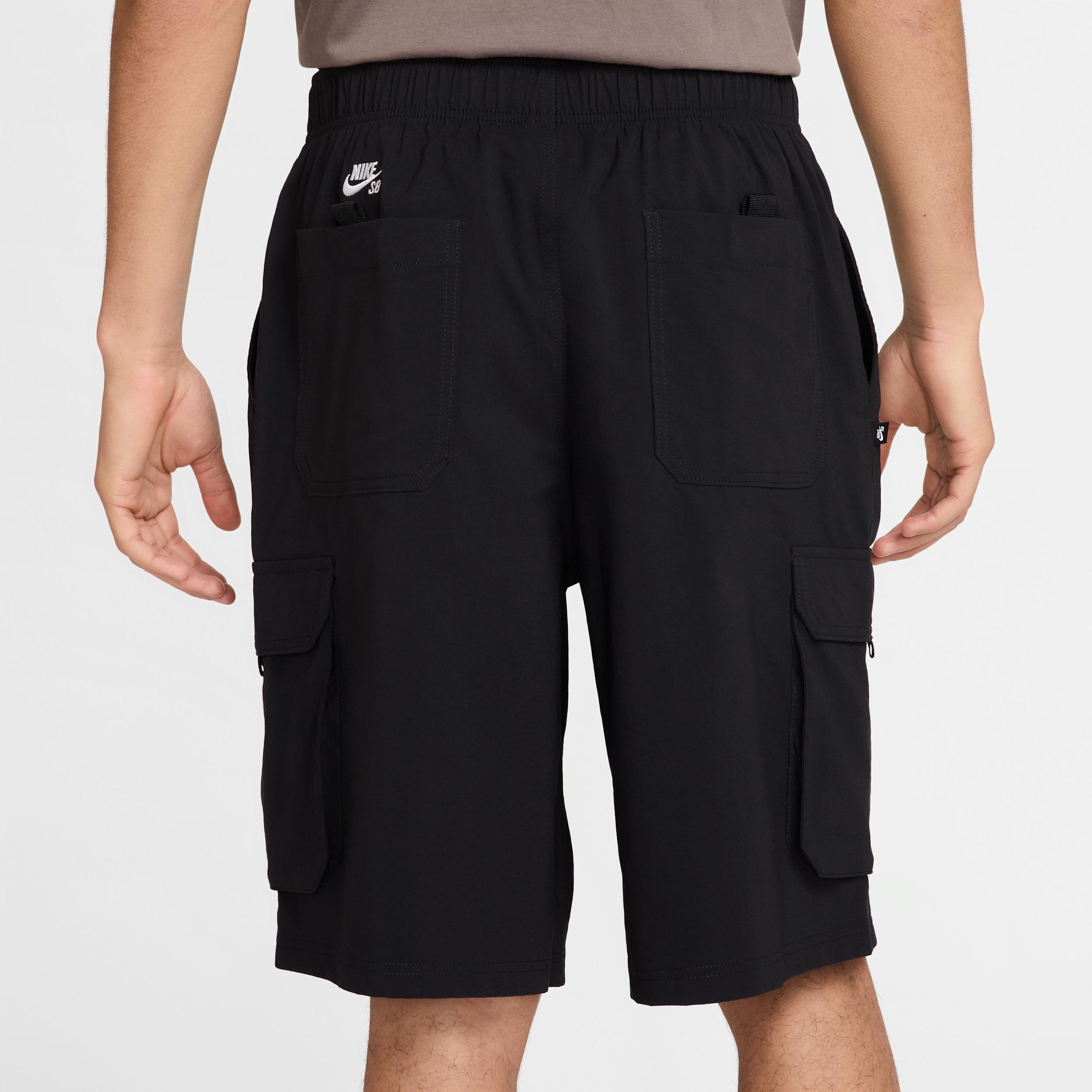 Mens Nike SB Dri-FIT Kearny Cargo Skate Shorts | HJ2908-010 Product Image