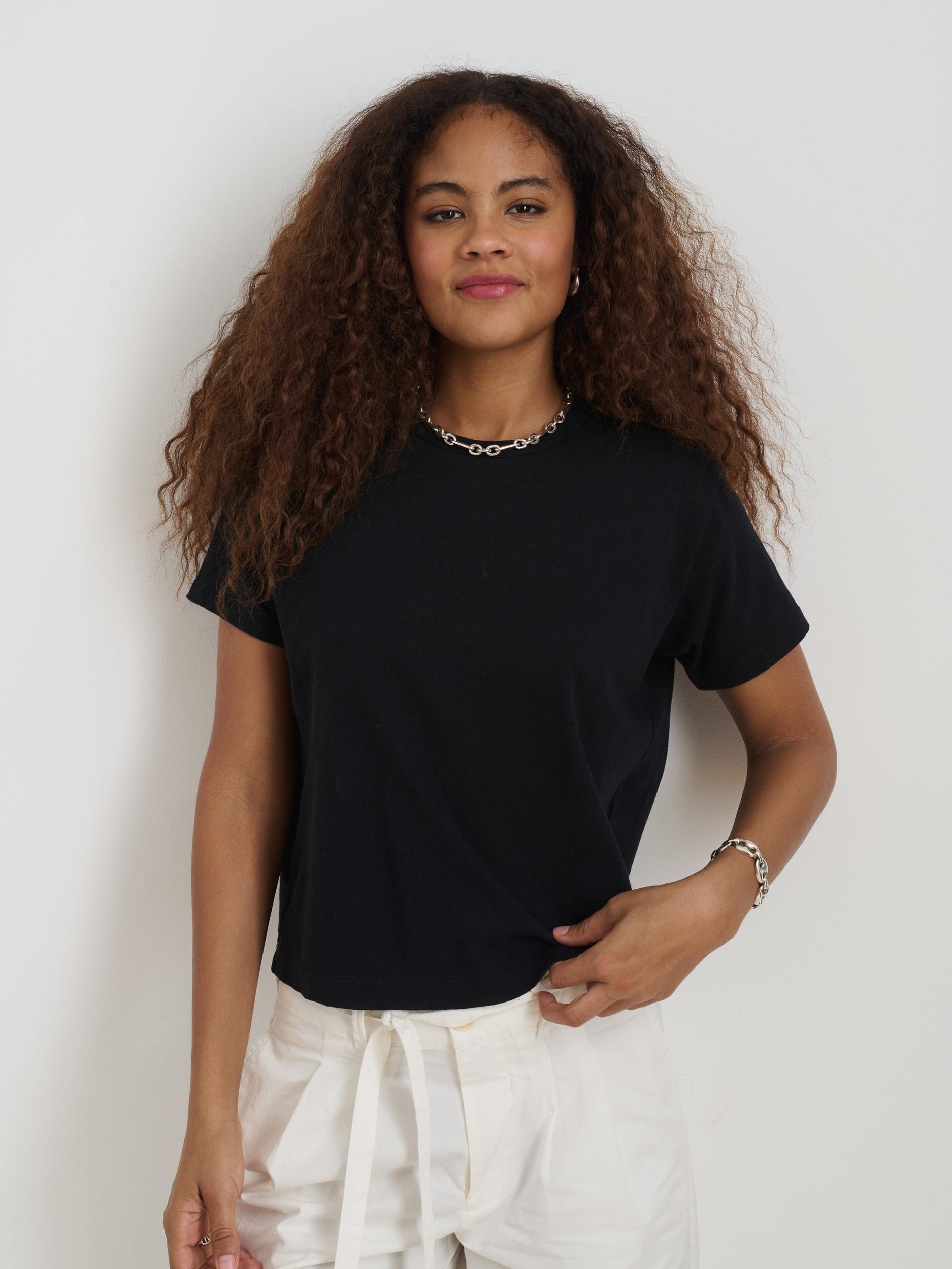 Garcon Tee In Linen Cotton Product Image