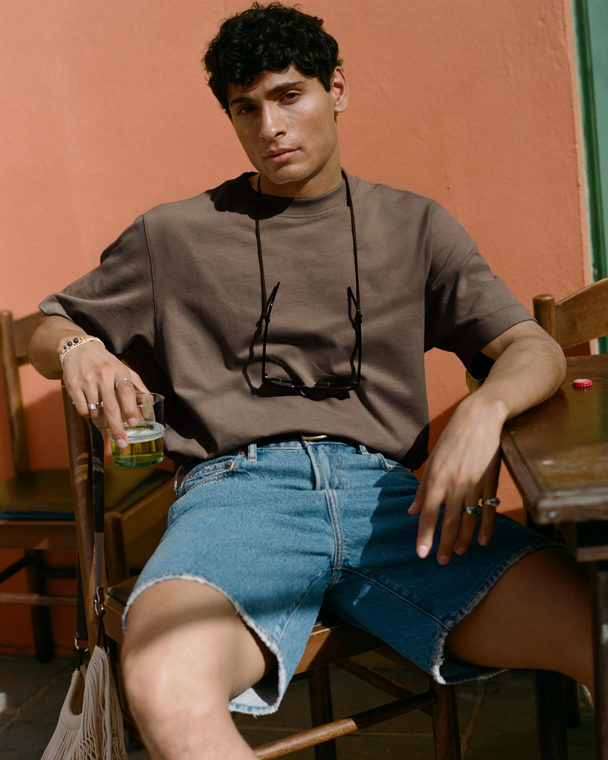 Loose Denim Short Product Image