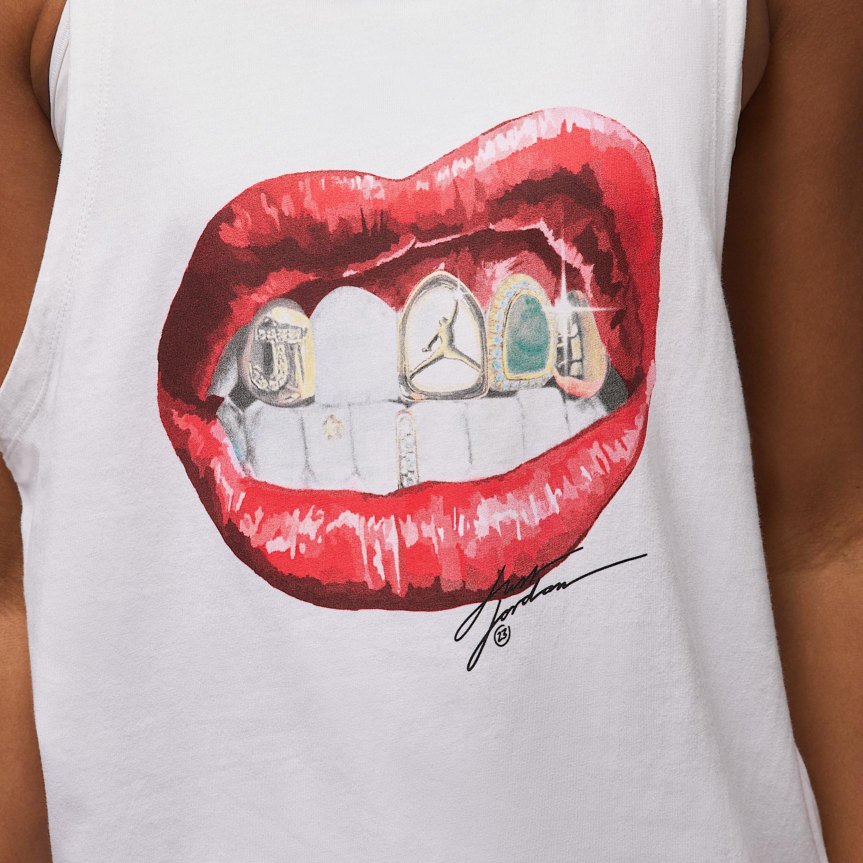 Jordan Flight Women's Sleeveless Graphic T-Shirt Product Image