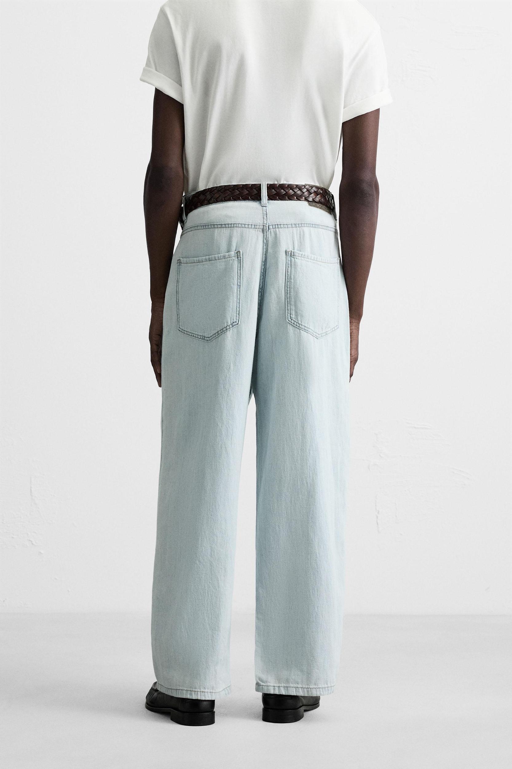 LIGHTWEIGHT LOOSE WIDE FIT JEANS Product Image