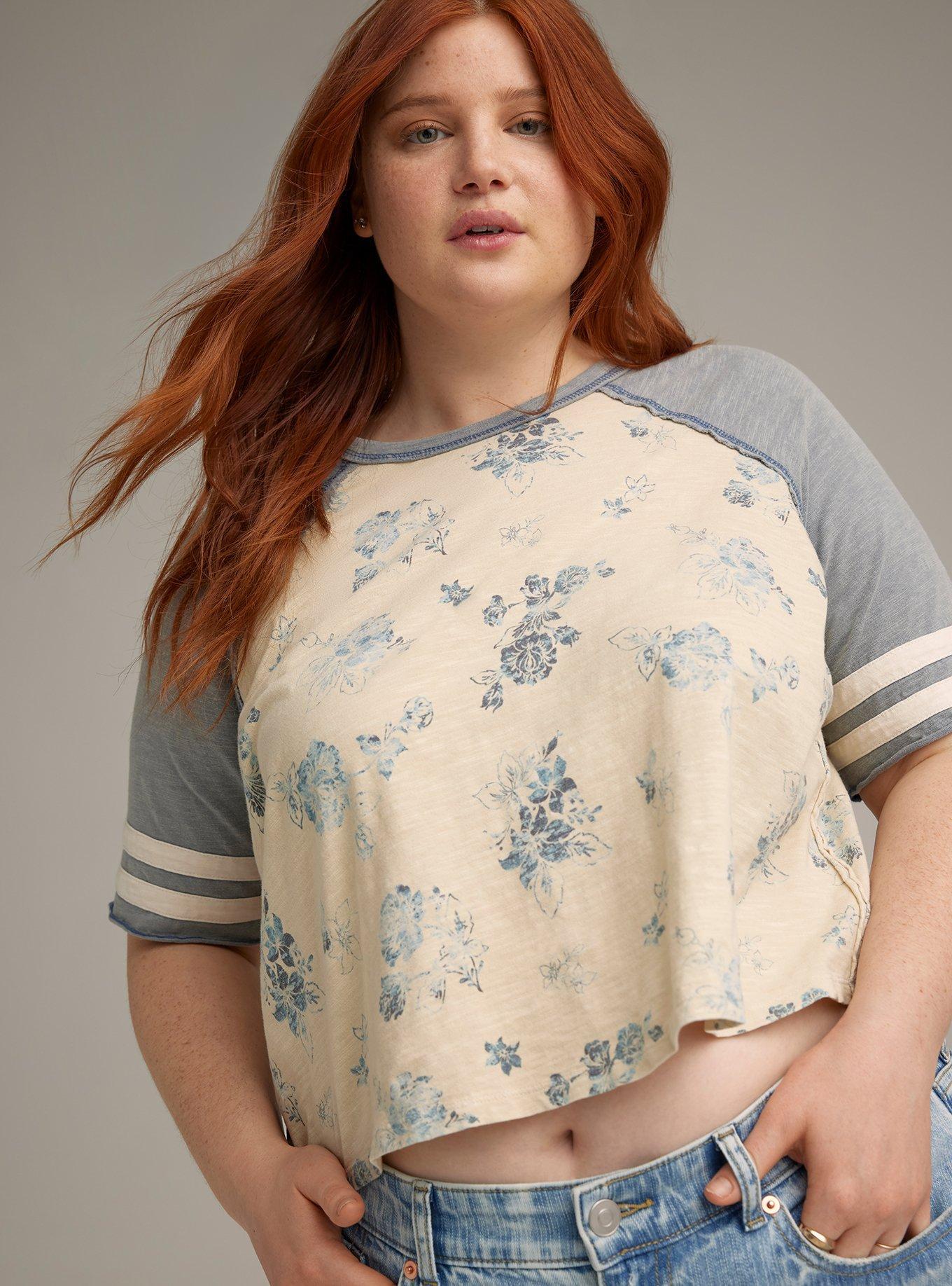 Festi Cropped Raglan Tee Product Image